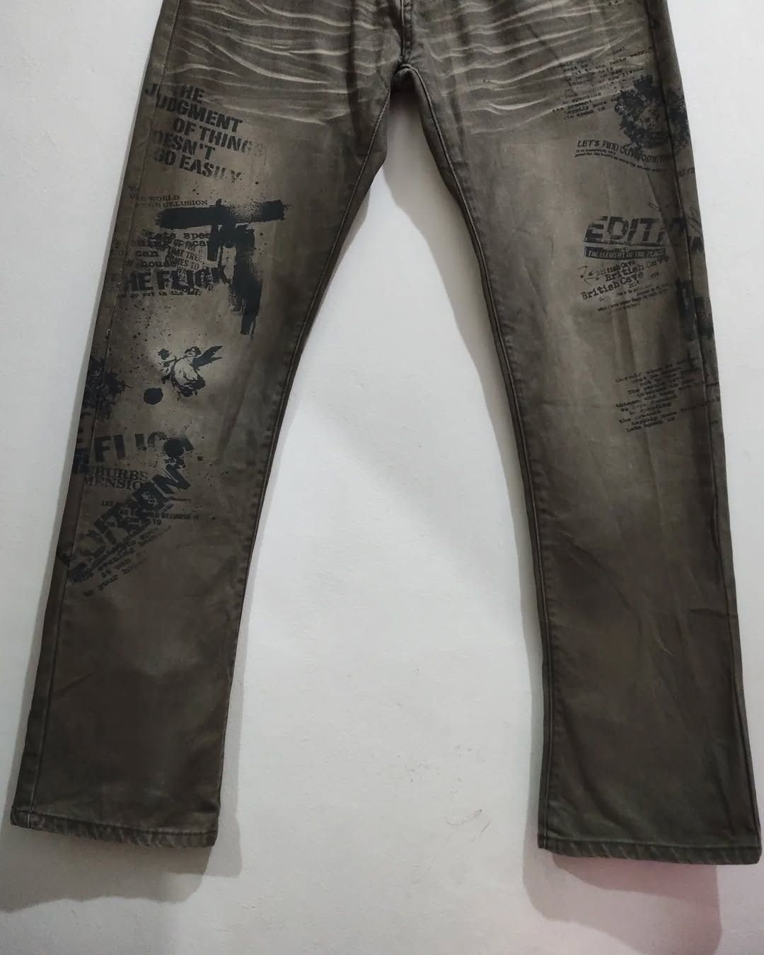 semanticdesign Rare Tattoo Semantic Design gun graphic bootcut jeans Size US 32 / EU 48 - 17 Thumbnail