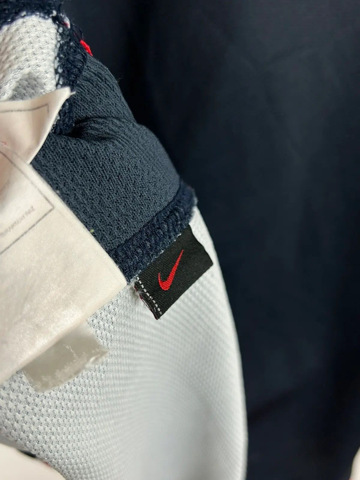 Nike 00s Vintage Nike x PSG 2006/07 Home Kit Soccer Jersey Size US M / EU 48-50 / 2 - 10 Thumbnail