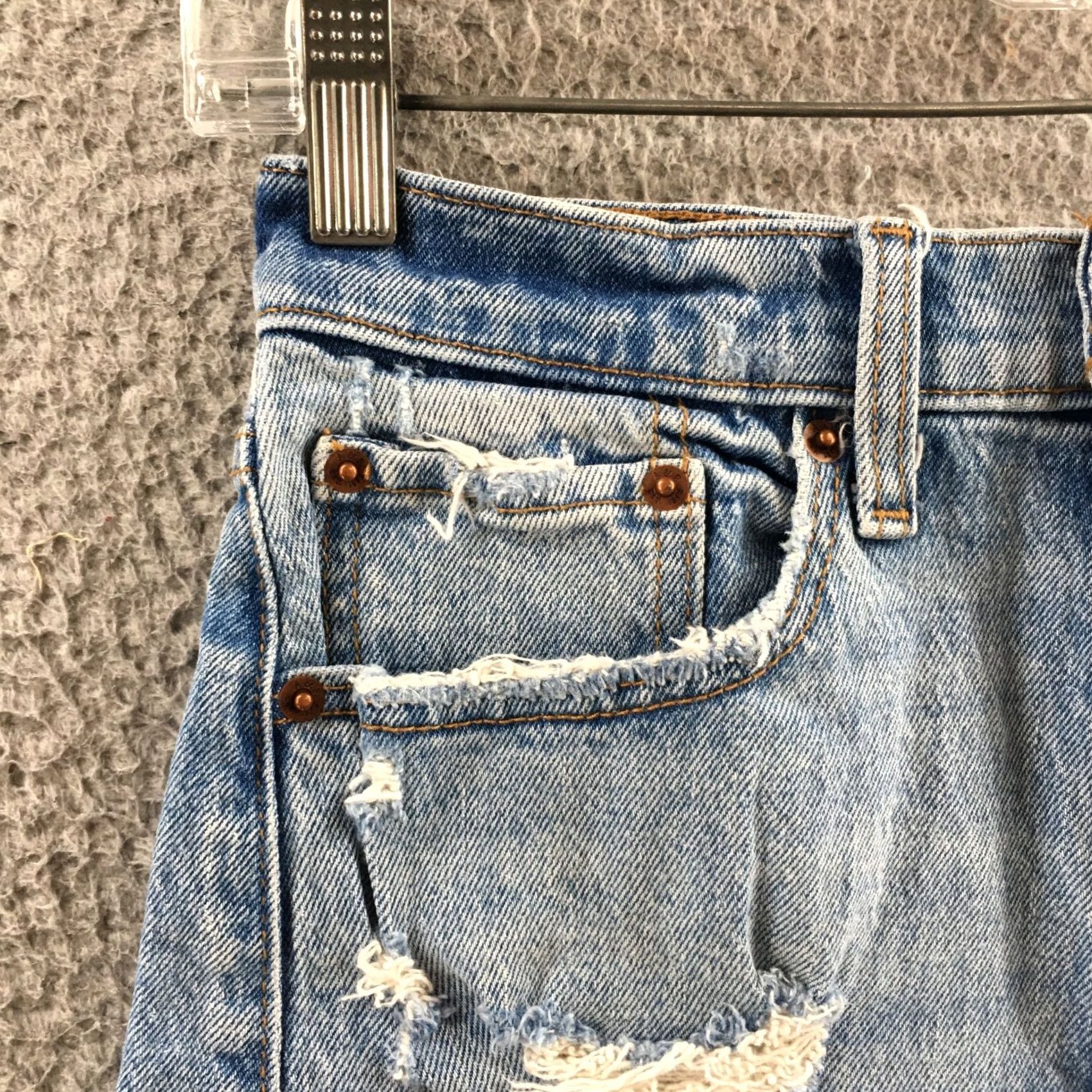 Abercrombie & Fitch Abercrombie & Fitch Mom Short Womens 26/2 Blue High Rise Zip Fly -- 27x2.5 Denim 5-Pocket Regular Mens? Size 26" / US 2 / IT 38 - 2 Thumbnail