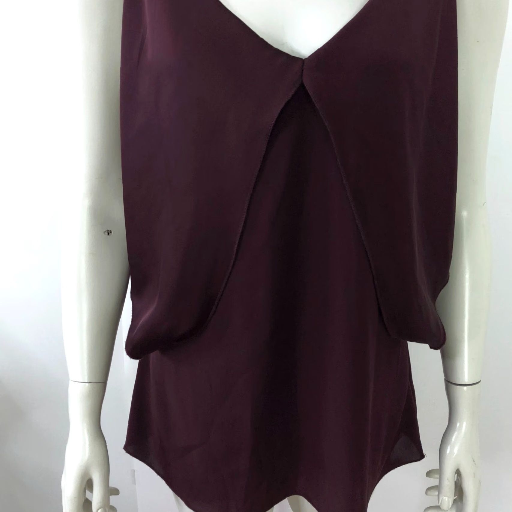 Bailey 44 Bailey 44 Blouse Shirt Womens MINT Red Layered Tiered Pullover Button V-Neck Size S / US 4 / IT 40 - 2 Thumbnail