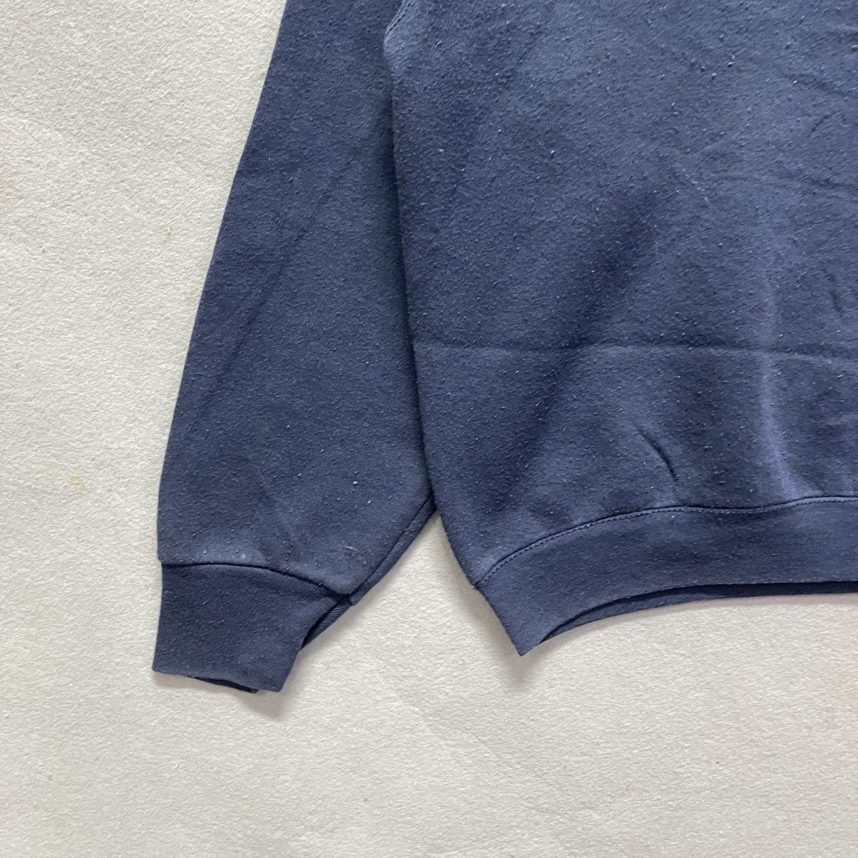 Fruit Of The Loom Vintage 1990s Fruit of the Loom “Best” Crewneck Sweatshirt Size US L / EU 52-54 / 3 - 4 Thumbnail