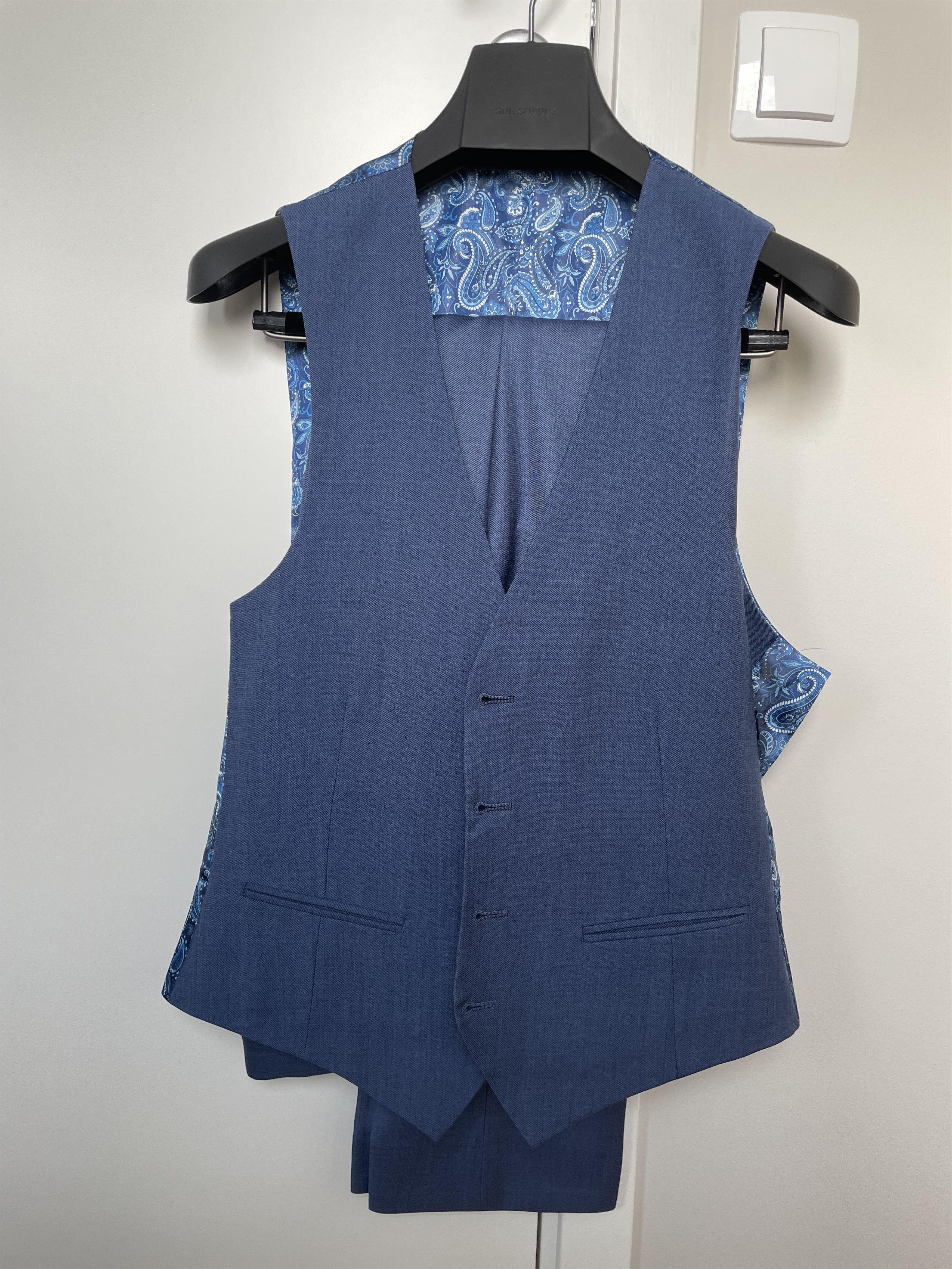 Suitsupply NWT Suitsupply mid blue super 150 3 pc suit, size 36R\EU46 Size 36R - 3 Thumbnail
