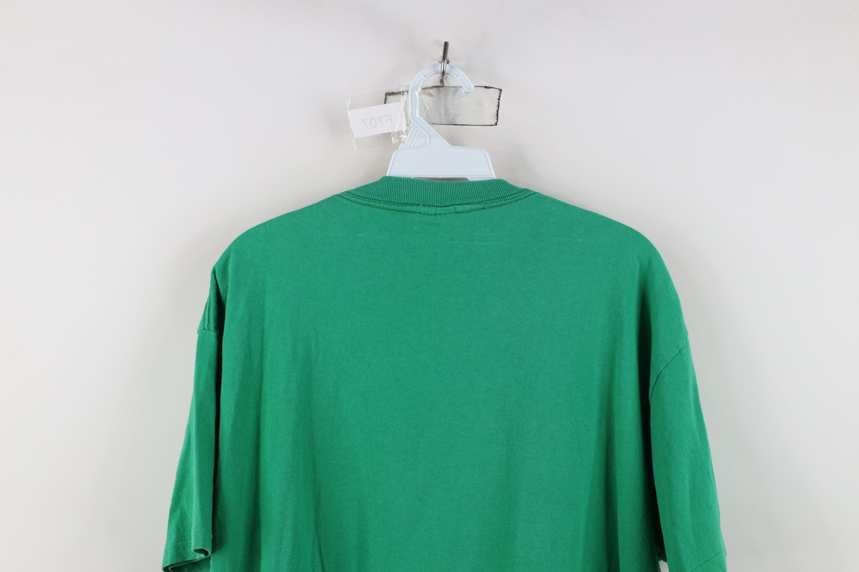 Vintage Vintage 90s Looney Tunes St Patricks Day T-Shirt Green USA Size US L / EU 52-54 / 3 - 14 Thumbnail