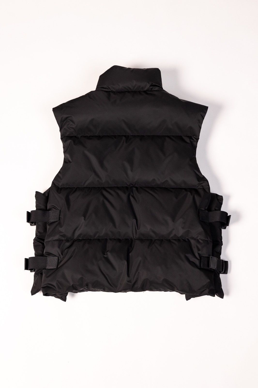 Givenchy Givenchy Buckle Puffer Vest Size US L / EU 52-54 / 3 - 4 Thumbnail