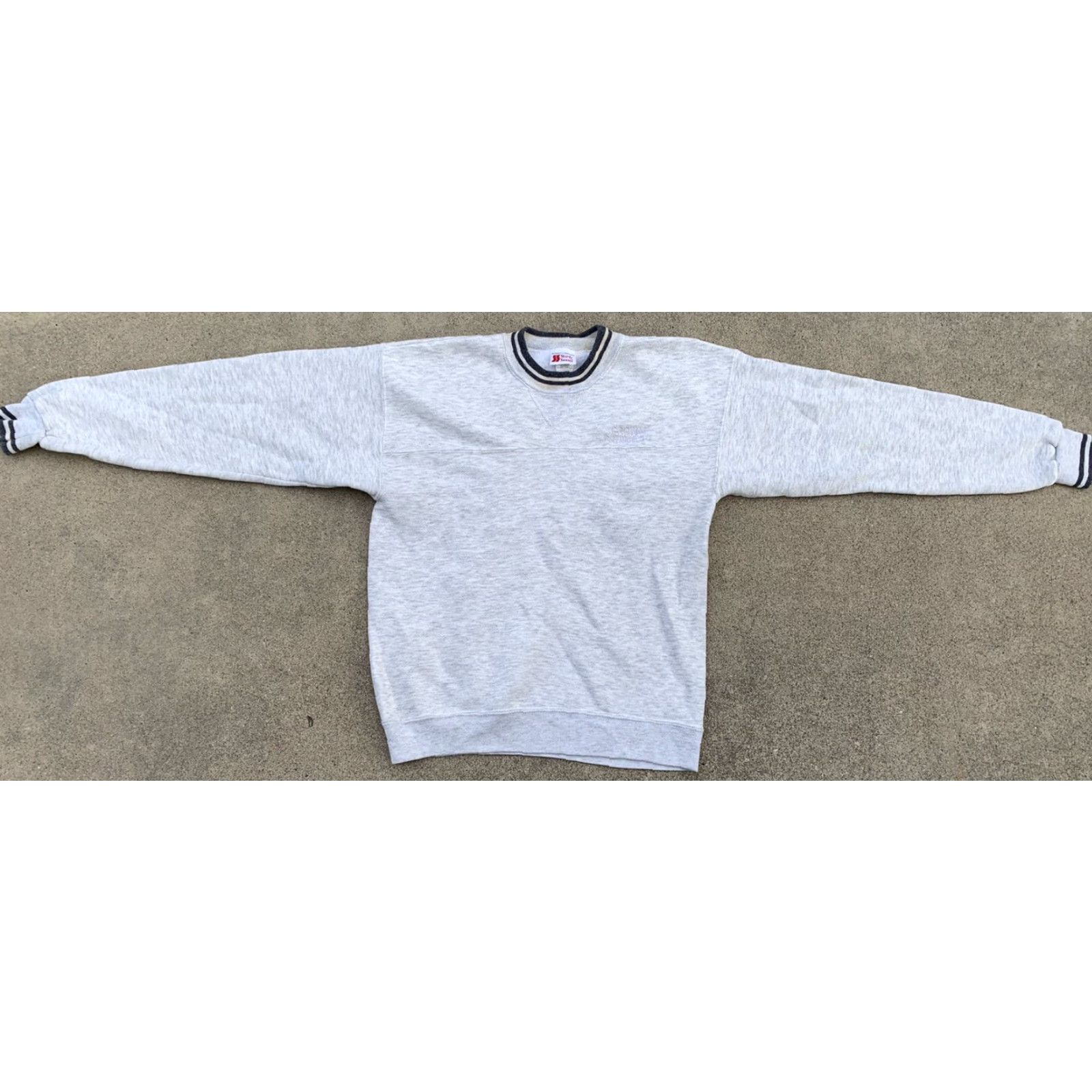 Nautica Vtg Crown Princess sweatshirt pullover Nautical Cruise Ship Maritime size Medium Size US M / EU 48-50 / 2 - 4 Thumbnail