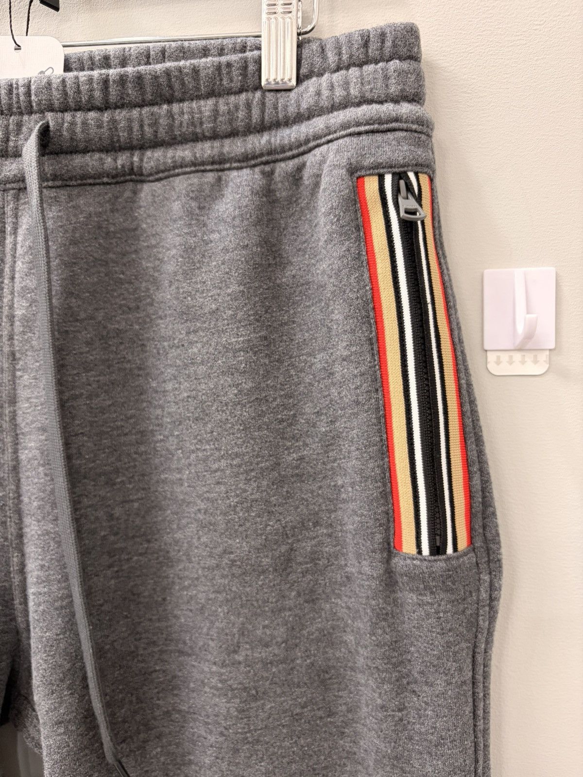 Burberry Burberry Grey Logo Sweatsuit Size US 32 / EU 48 - 3 Thumbnail