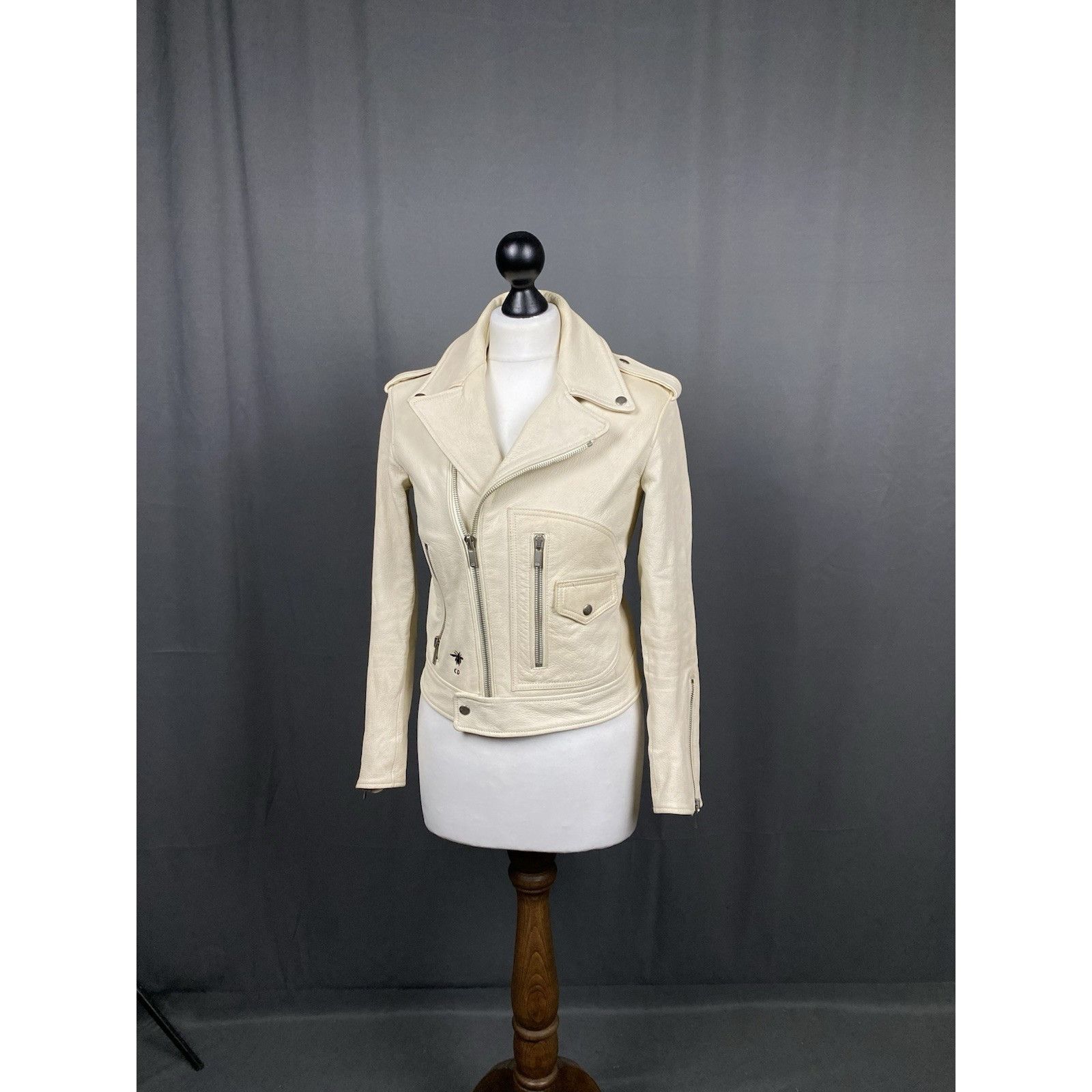 Dior RARE! DIOR Homme Swords Women's Beige Assymetric Leather Bik Size S / US 4 / IT 40 - 3 Thumbnail