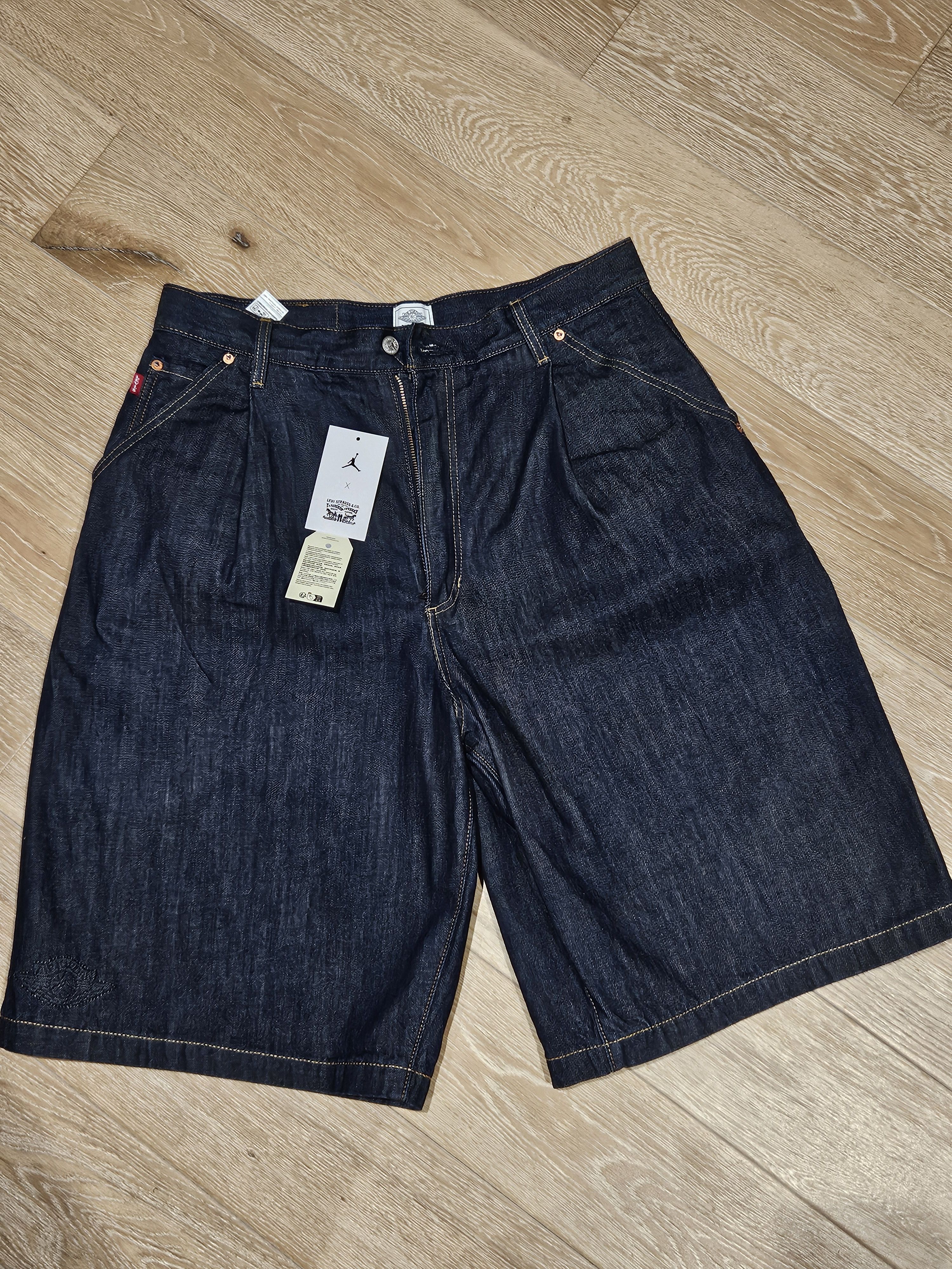 Levi's Nike X Levi's Air Jordan denim baggie shorts it Size US 34 / EU 50 - 4 Thumbnail