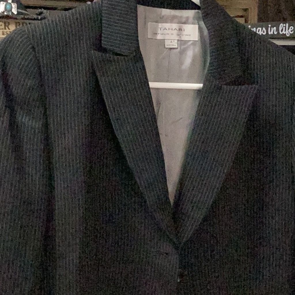 Elie Tahari Tahari black and white pinstripe, Blazer Size S / US 4 / IT 40 - 2 Thumbnail