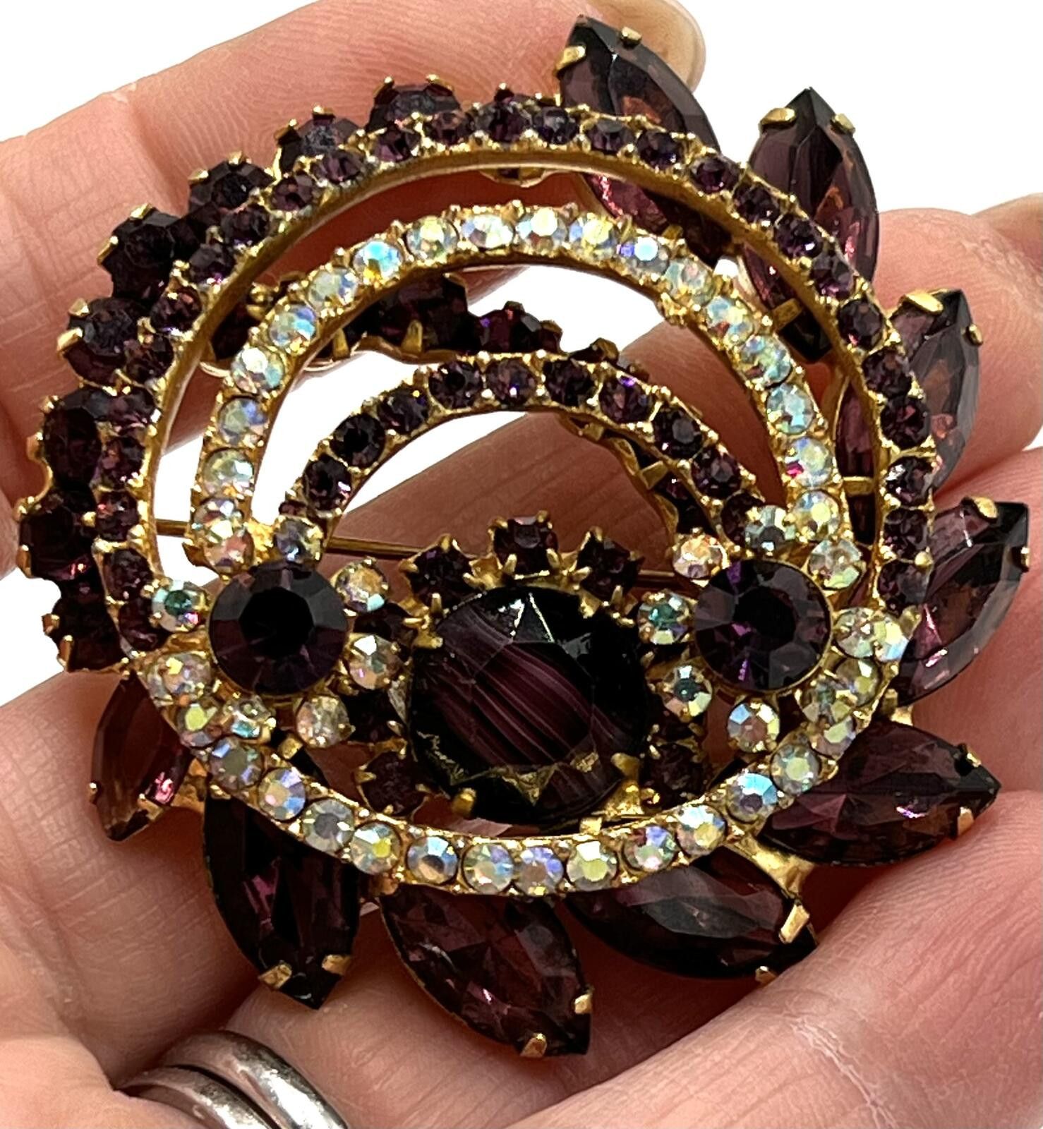 Alexander Julian Juliana Purple Aurora Borealis Rhinestone Wreath Brooch Size ONE SIZE - 4 Thumbnail