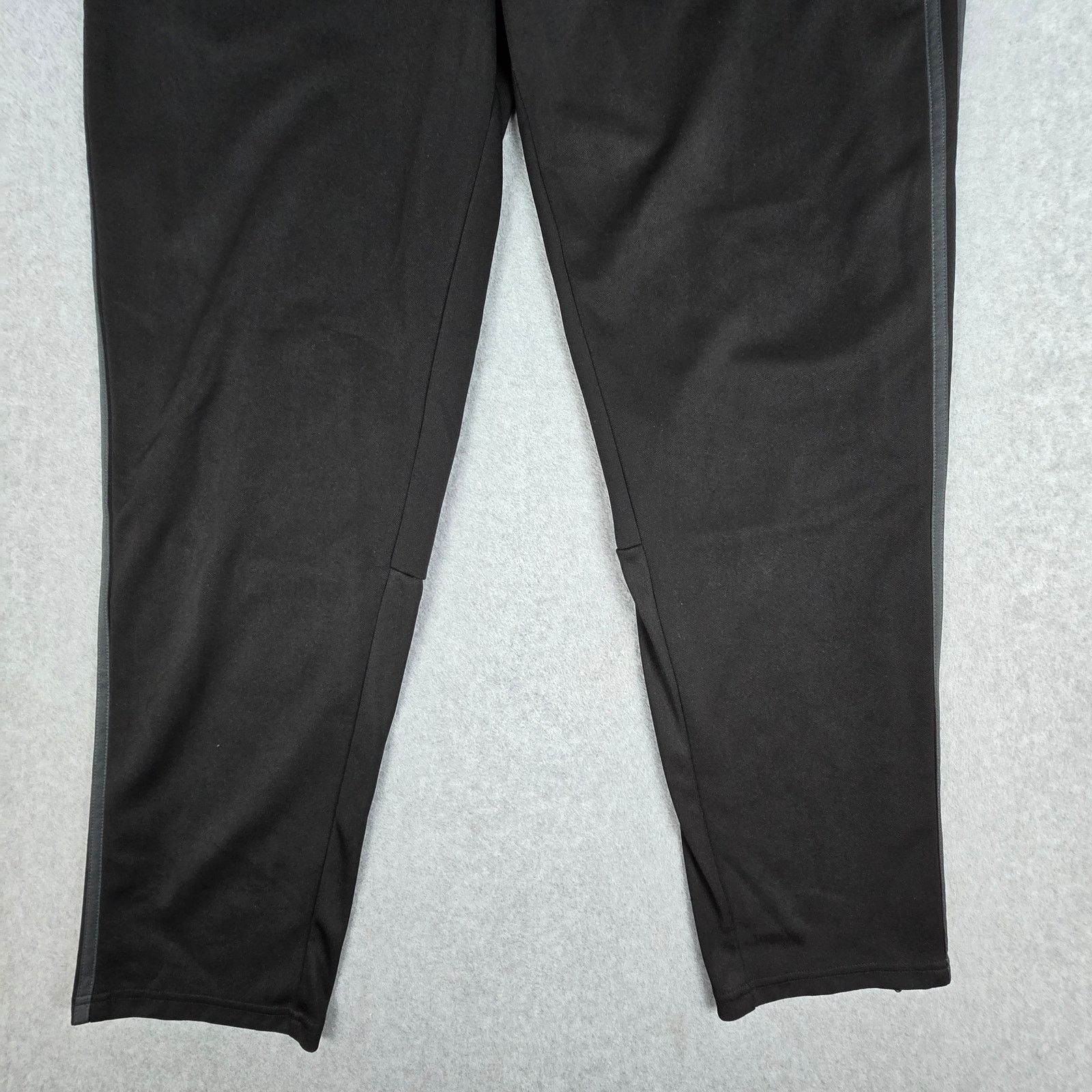 Adidas Adidas 2XL Black Track Pants Drawstring Zip Pockets & Ankles Size US 42 / EU 58 - 5 Thumbnail