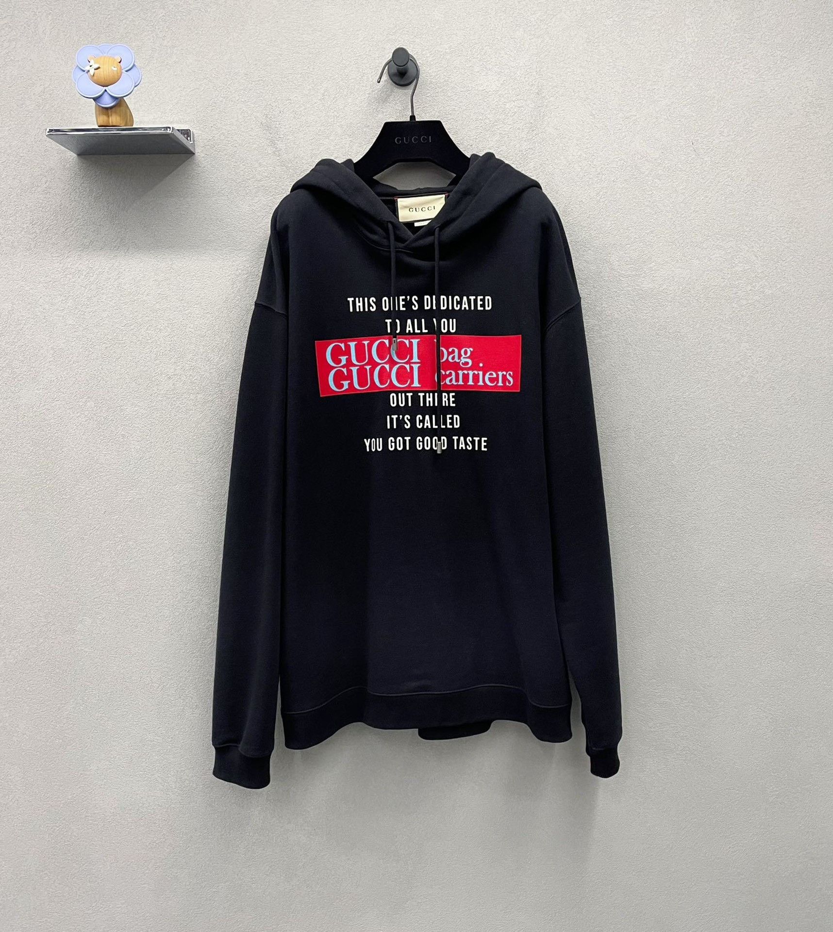 Gucci Gucci Black letter hooded sweatshirt 2501-Nextarrow Size US M / EU 48-50 / 2 - 1 Thumbnail