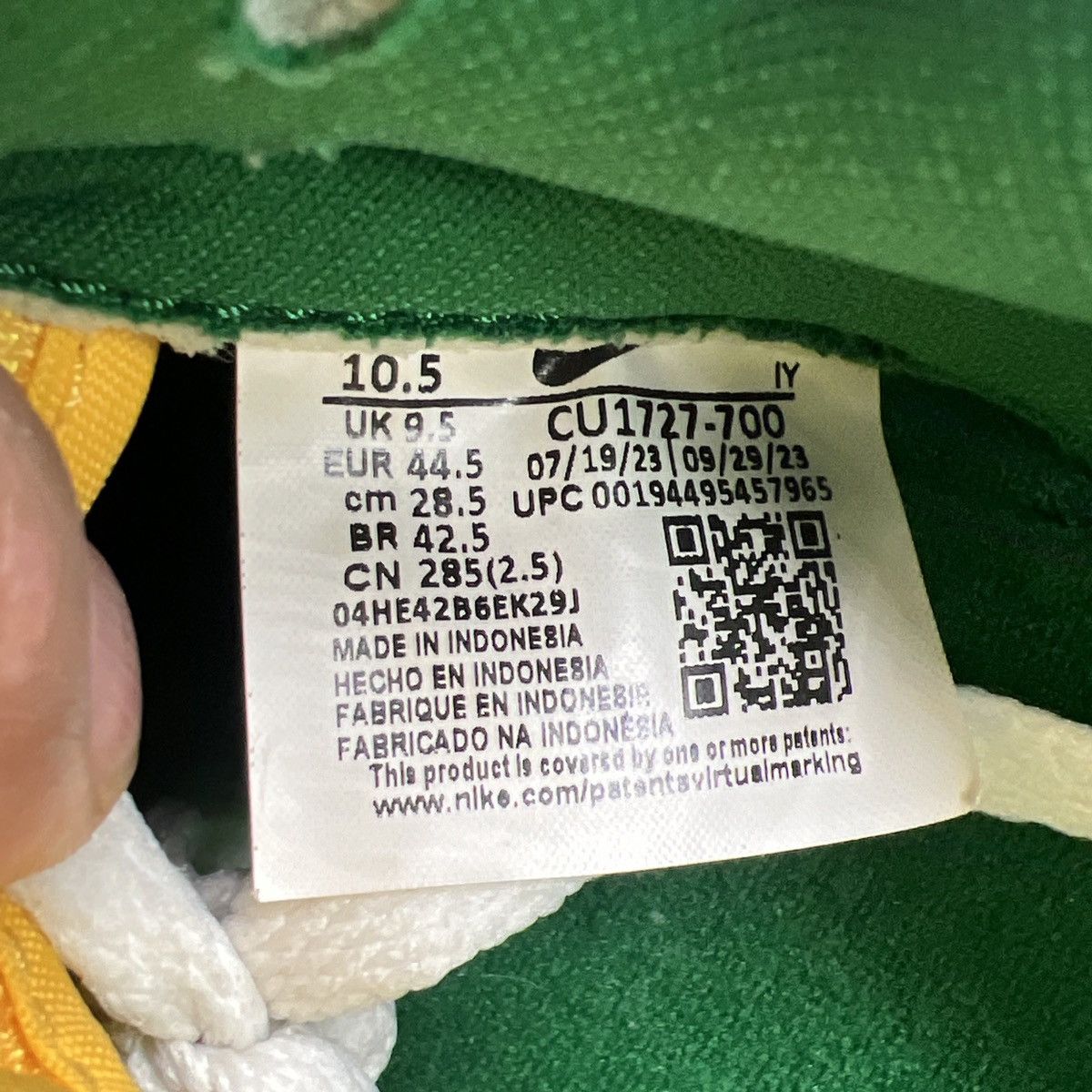 Nike Nike dunk low Brazil Size US 10.5 / EU 43-44 - 9 Thumbnail