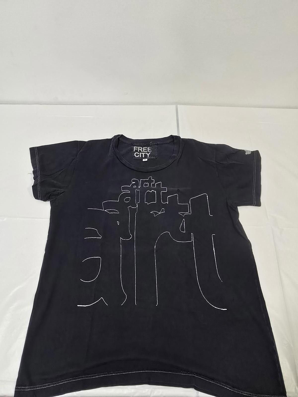 Designer FREECITY “Art” Graphic T-Shirt – Made in USA Size US M / EU 48-50 / 2 - 1 Thumbnail