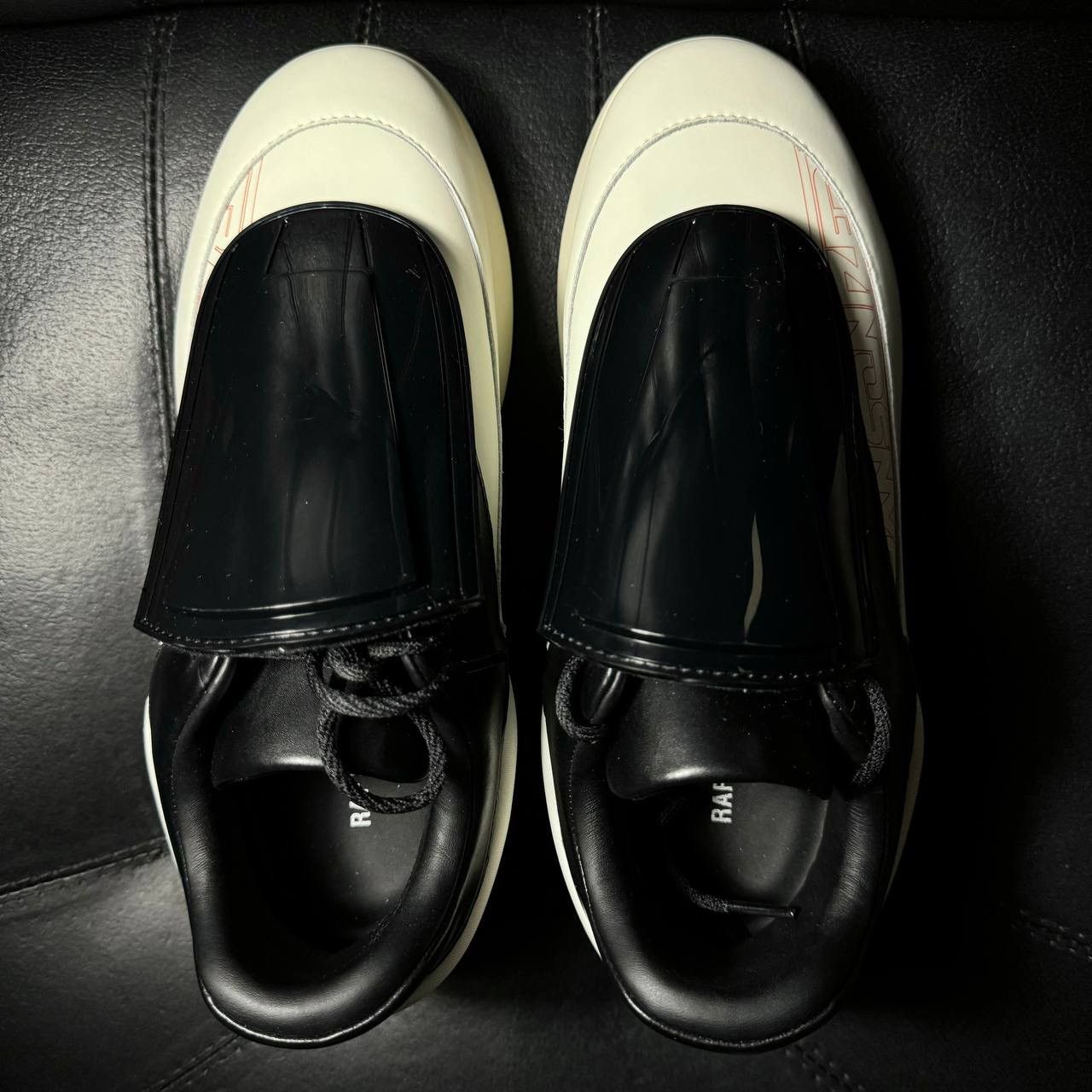 Raf Simons Raf Simons Antei White Black Size US 7 / EU 40 - 7 Thumbnail