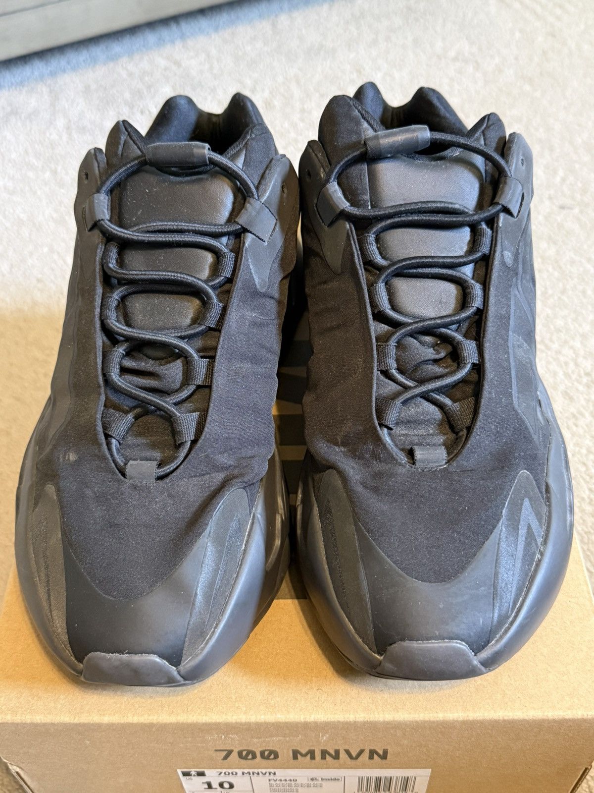Adidas × Kanye West 700 MNVN - Triple Black Size US 10 / EU 43 - 3 Thumbnail