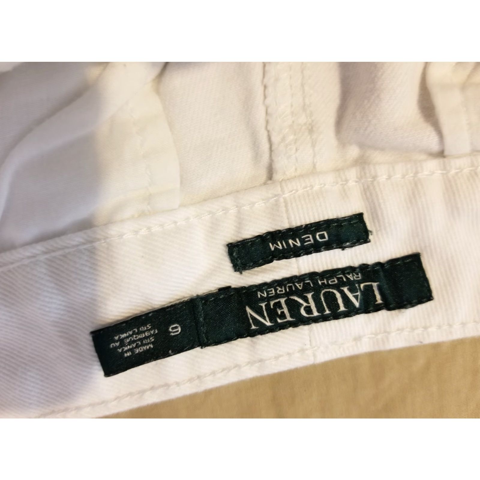 Polo Ralph Lauren Polo Ralph Lauren Womens Shorts Denim White 6 Polo Ralph Lauren Denim Shorts 6 White Jean Size 28" / US 6 / IT 42 - 4 Thumbnail