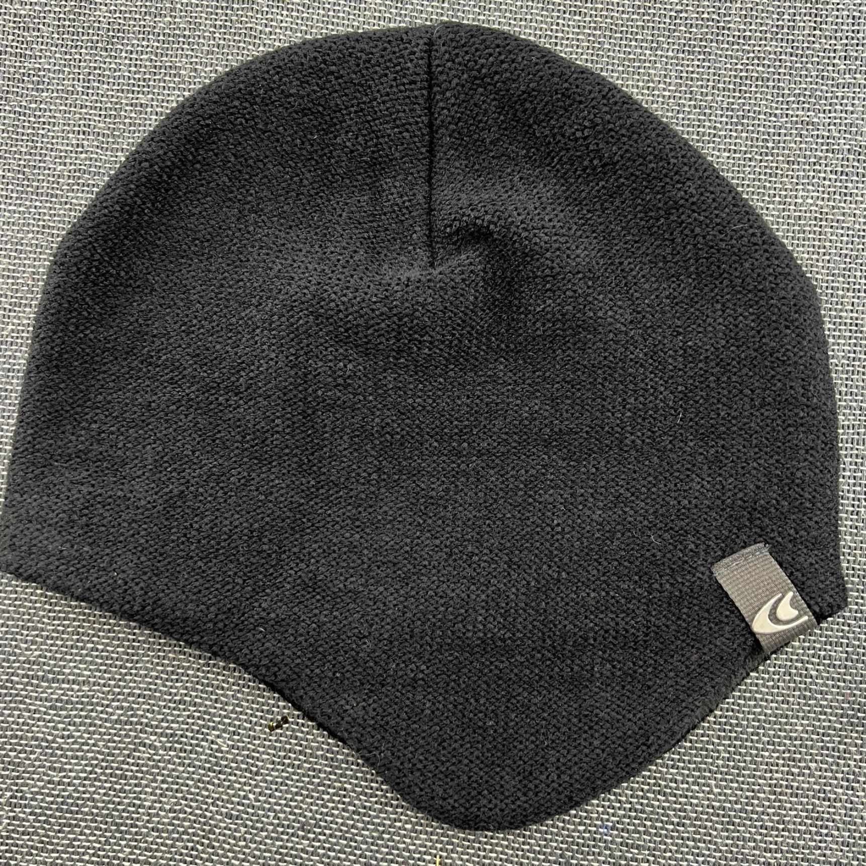 Salomon VINTAGE Salomon Beanie Hat One Size Black Insulated Embroidered Spellout - Thermal Knit Unisex Adults Beanie Mens Womens Size ONE SIZE - 3 Thumbnail
