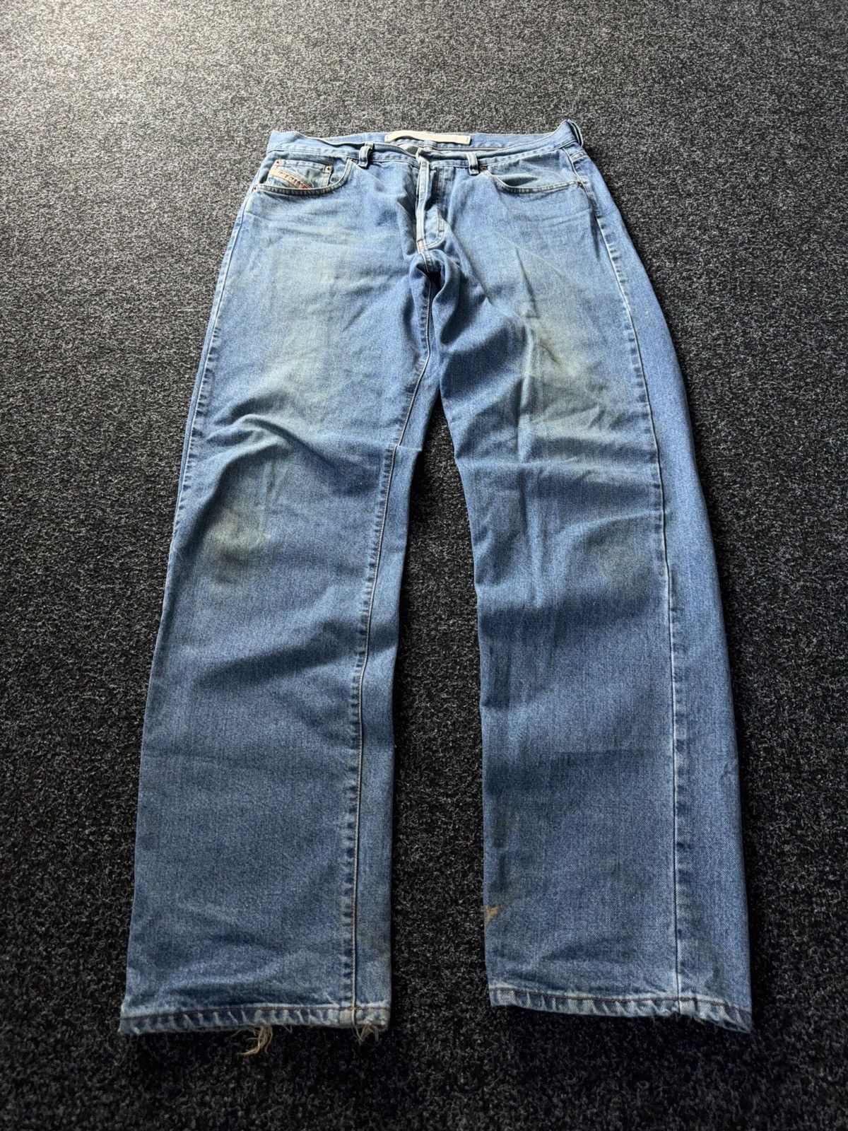 Diesel Vintage 90s Dirty Distressed Diesel Industry Italy Jeans W38 Size US 38 / EU 54 - 1 Thumbnail