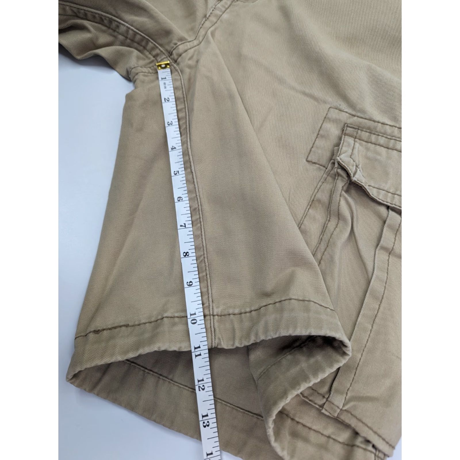 Vintage VINTAGE Aeropostale Cargo Shorts Mens 36 Khaki Distressed Worn Skater Outdoors Y2K Size US 36 / EU 52 - 7 Thumbnail