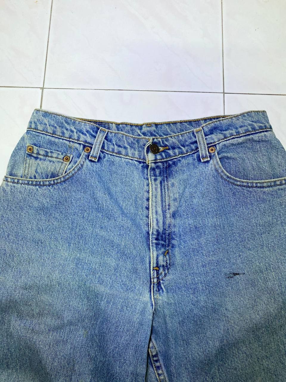 Levi's vintage levis 550 lightwash denim nice design Size US 32 / EU 48 - 6 Thumbnail