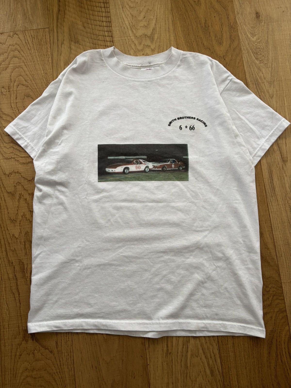 Vintage Graphic race car tee Size US L / EU 52-54 / 3 - 1 Thumbnail