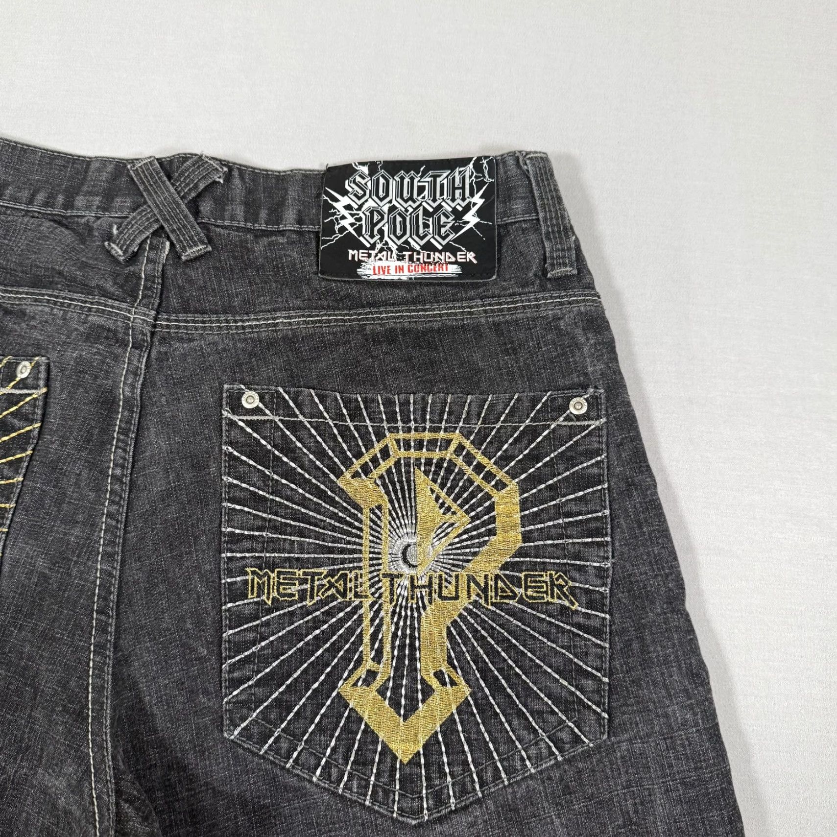 Southpole VINTAGE Southpole Metal Thunder Jeans Men 36x32 Denim Black Charcoal Wash Relaxed Straight Pockets Embroidered Logo Rock Theme 90s Mens Size US 36 / EU 52 - 3 Thumbnail