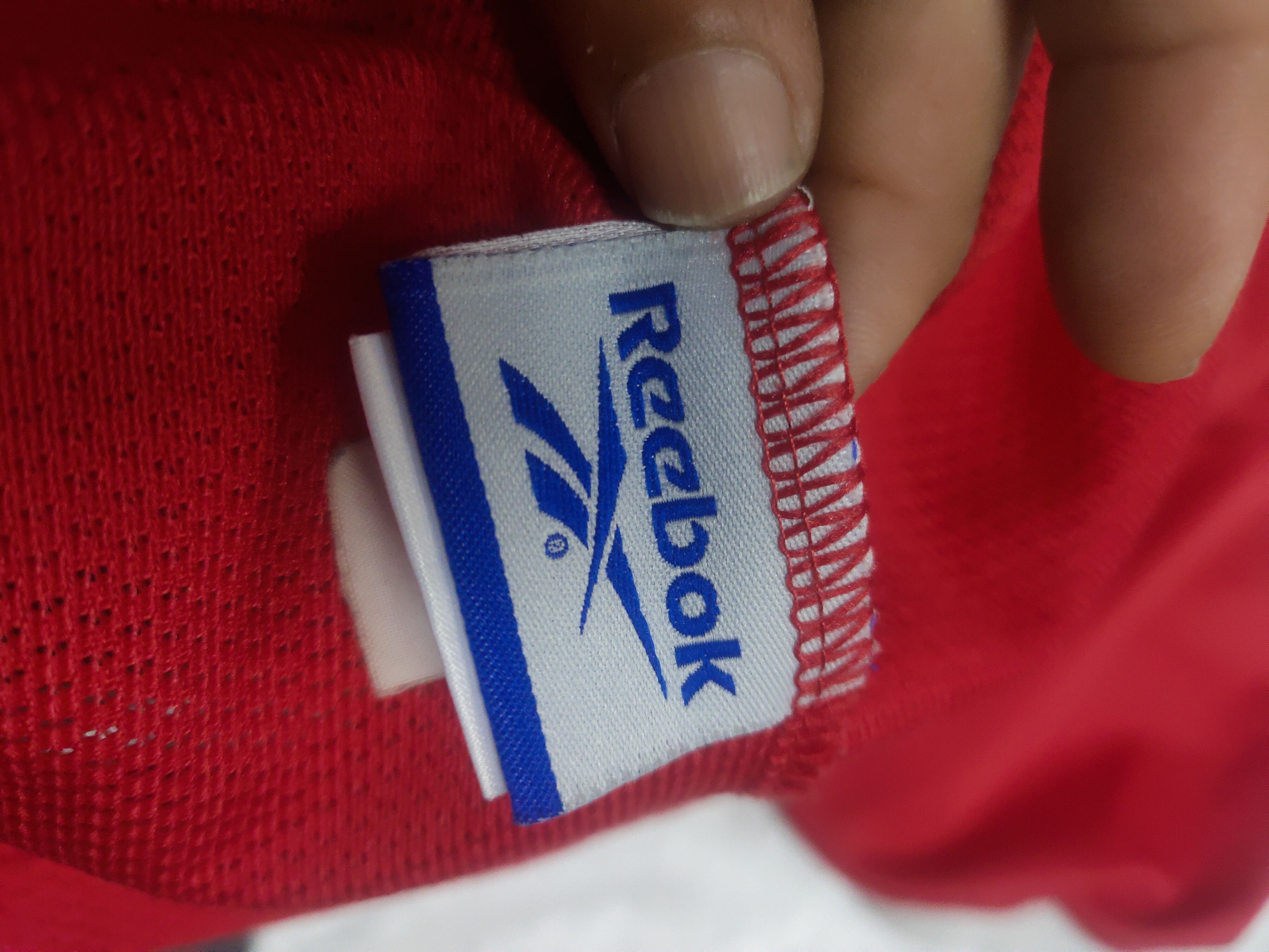 Vintage LIVERPOOL VINTAGE FOOTBALL SOCCER JERSEY REEBOK Size US L / EU 52-54 / 3 - 6 Thumbnail
