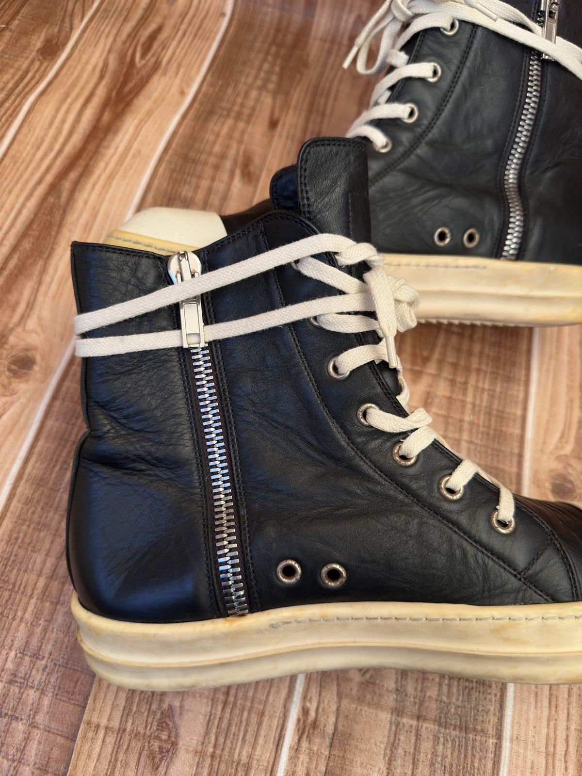 Rick Owens W16 Mainline Rick Owens Black Milk Hightop Sneaks Size US 8 / EU 41 - 12 Thumbnail