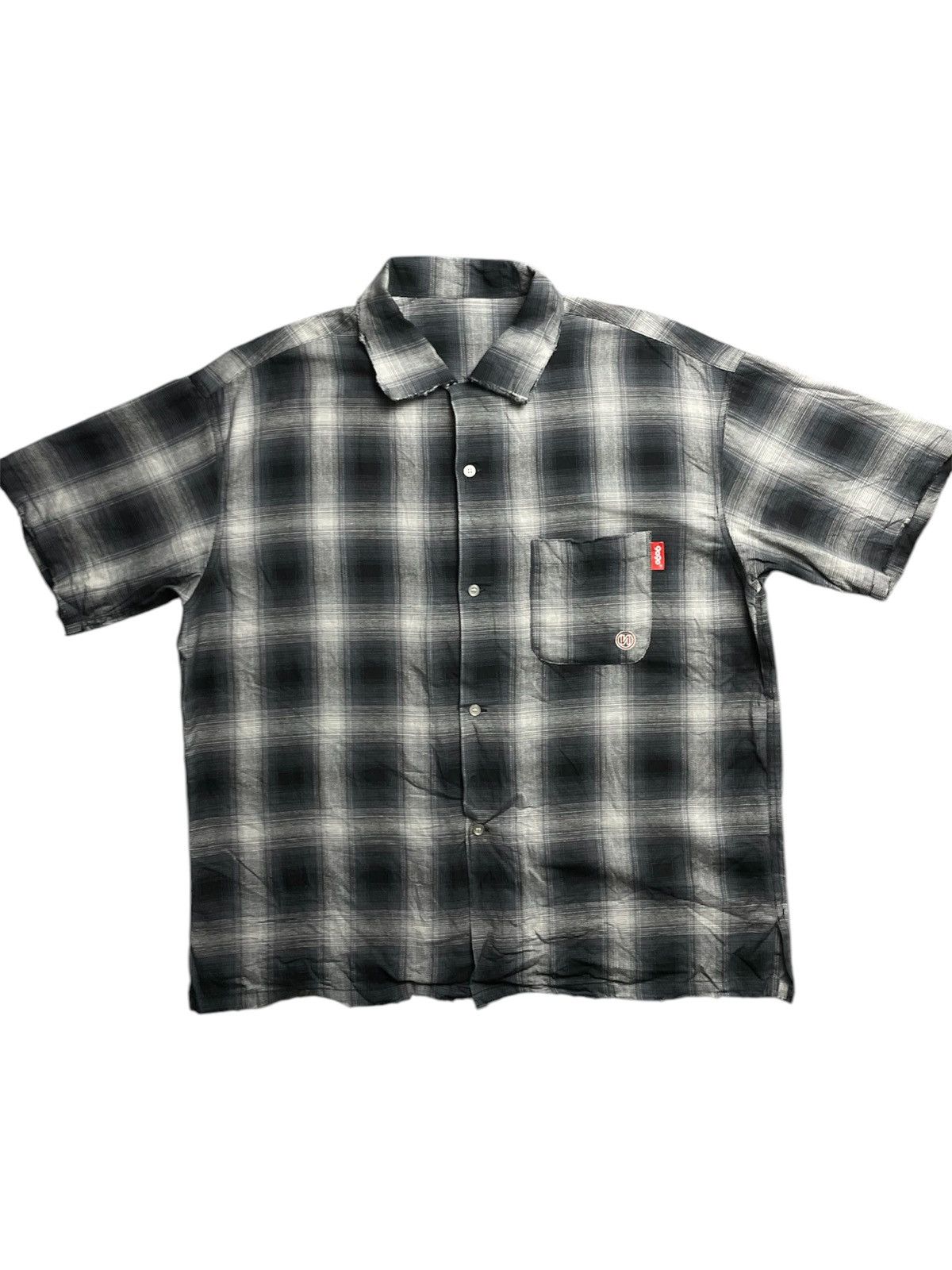 Japanese Brand Oversize Cholo Button Up Collar Shirt : 9090 Size US XXL / EU 58 / 5 - 2 Thumbnail