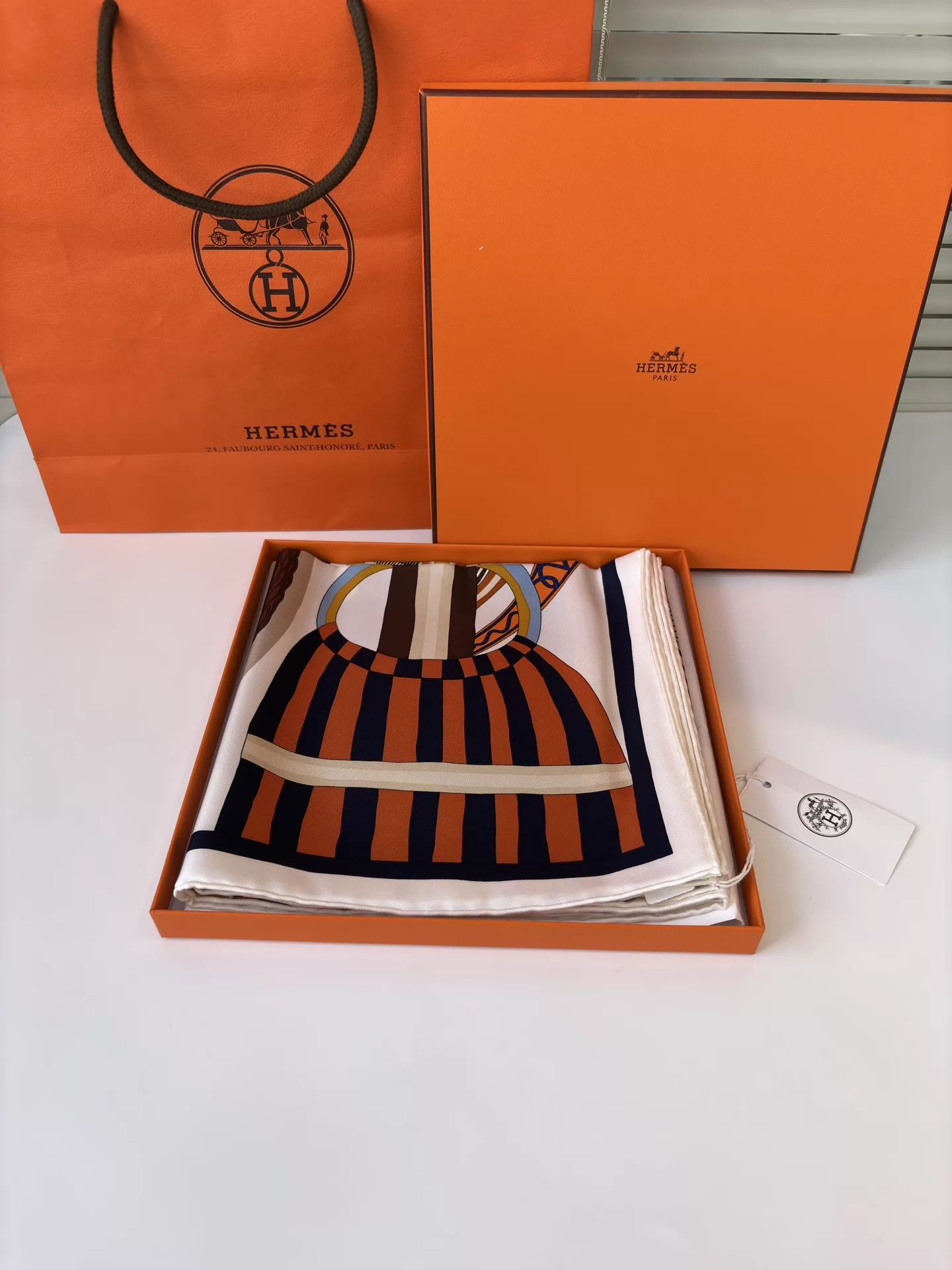 Hermes Hermes Fantasy Saddle 90cm Silk Scarf New Box & Tags Sale Size ONE SIZE - 1 Thumbnail