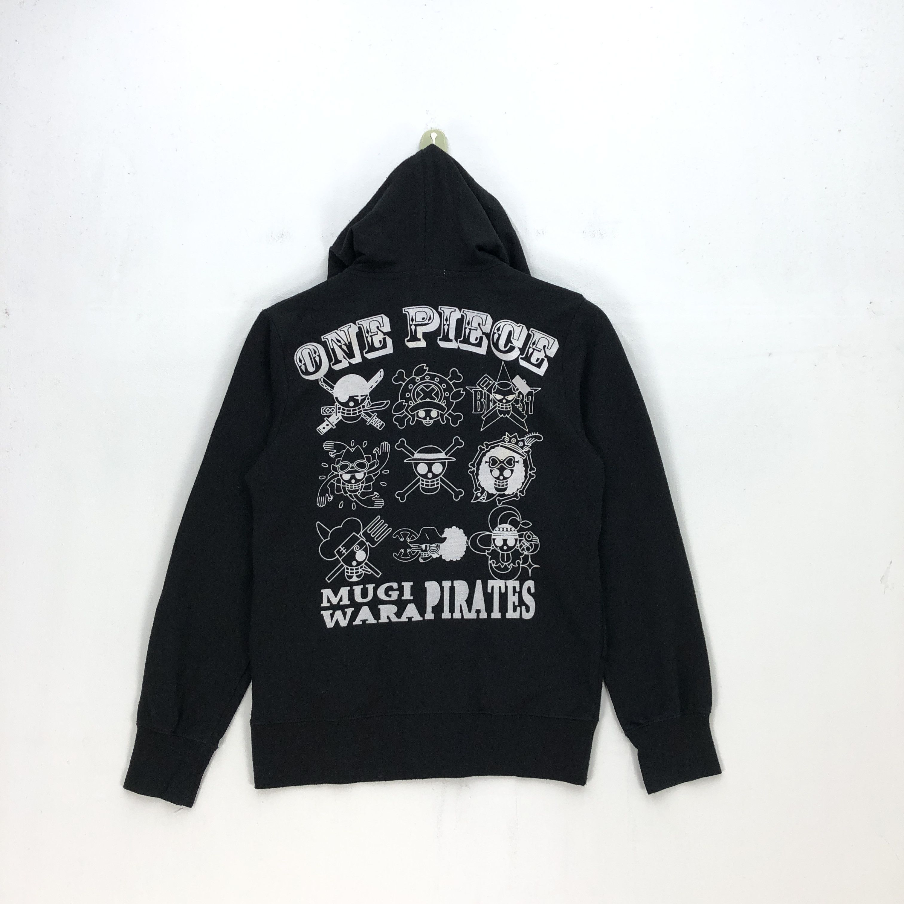 Anime Vintage One Piece Sweater Hoodie Japanese Anime Sweatshirt Size US XS / EU 42 / 0 - 1 Thumbnail