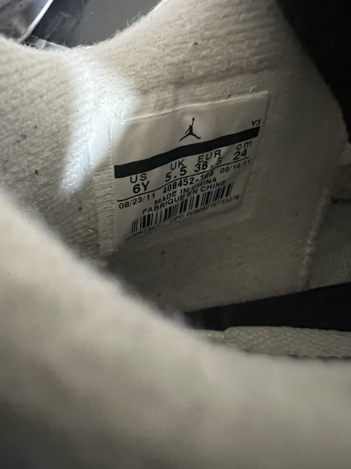 Jordan Brand × Nike Jordan Retro 4 White Cement 2012 Size US 6 / EU 39 - 7 Thumbnail