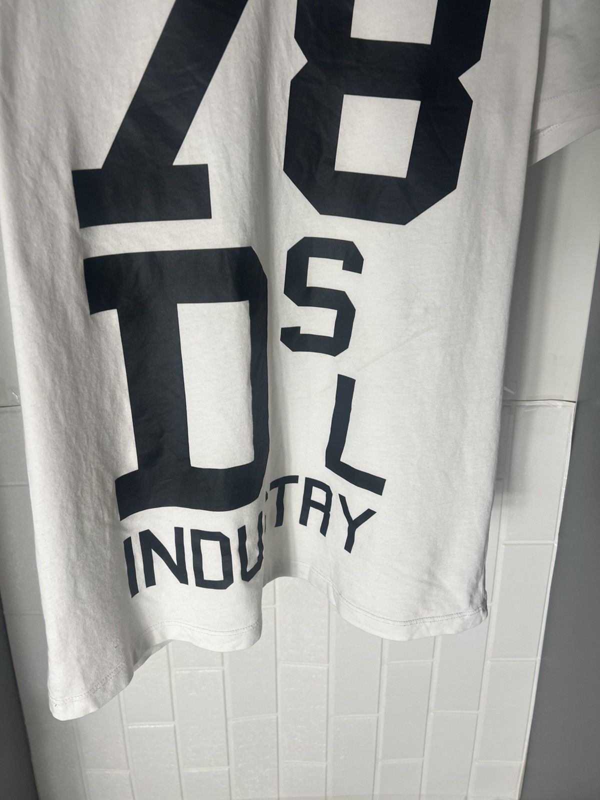 Diesel × Vintage VERY RARE DIESEL INDUSTRY DENIM DIVISION BIG LOGO T-SHIRT Size US XL / EU 56 / 4 - 3 Thumbnail