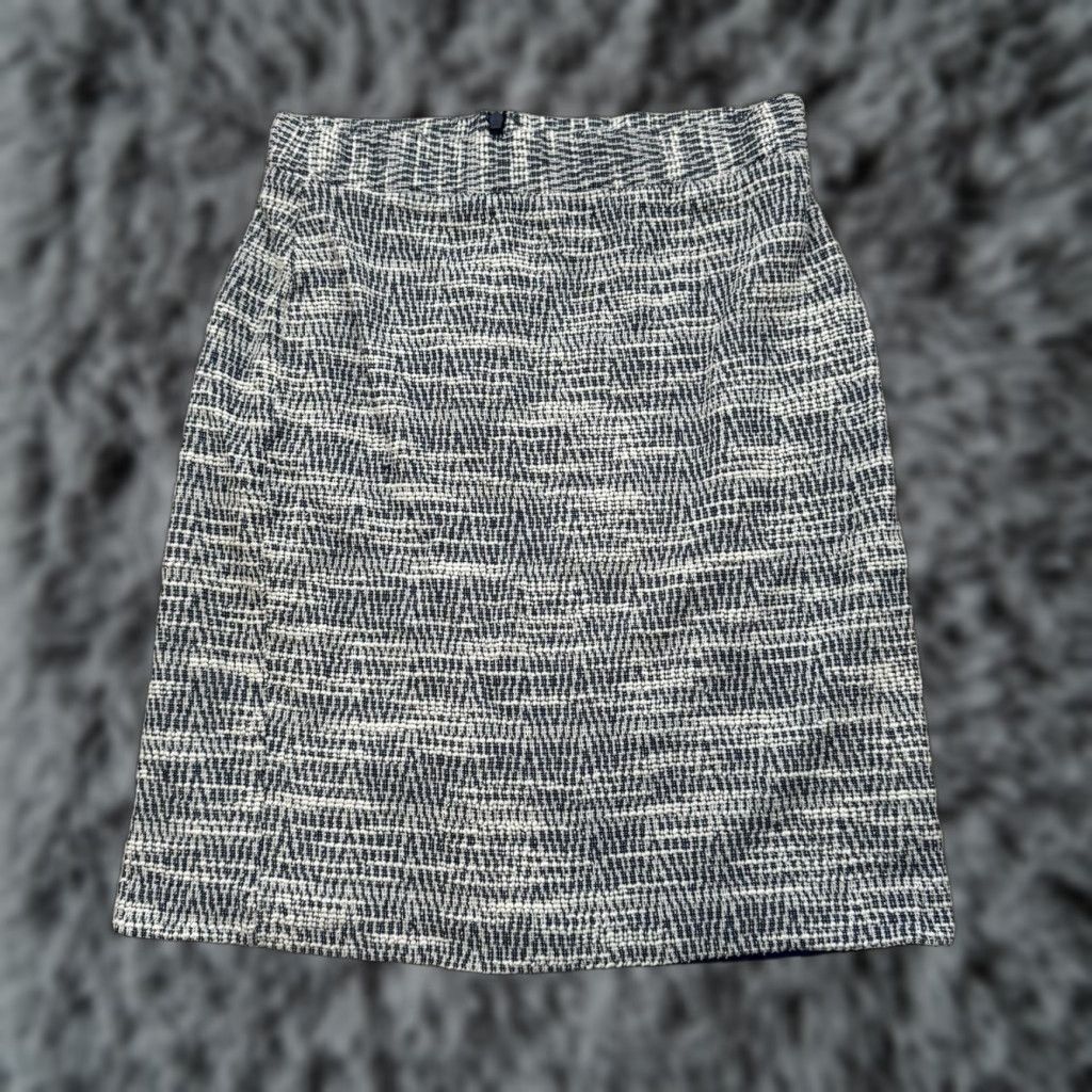 Banana Republic Banana Republic Skirt Mini 4 Tweed Lined Preppy French Girl Smart Casual Office Women Small Blue Geometric Zipper Regular Size 27" / US 4 / IT 40 - 1 Thumbnail