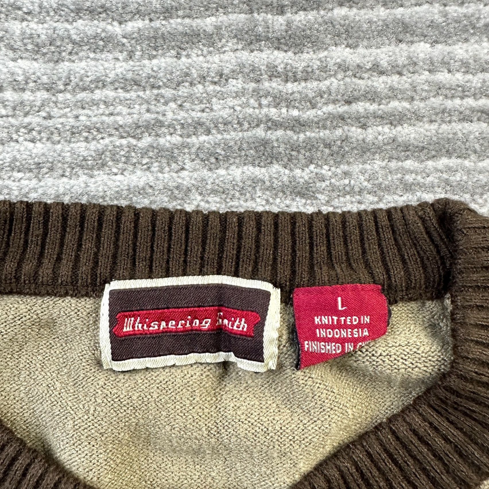 Vintage VINTAGE Whispering Smith Sweater Mens Large Beige Tan Surfwear Grunge Y2K Pullover Crew Neck Long Sleeve Knit Solid Logo Size US L / EU 52-54 / 3 - 5 Thumbnail