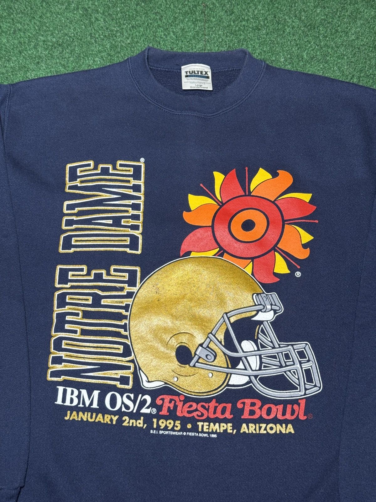 Tultex Vintage 90s Notre Dame Irish Football Large Sweatshirt Size US L / EU 52-54 / 3 - 2 Thumbnail