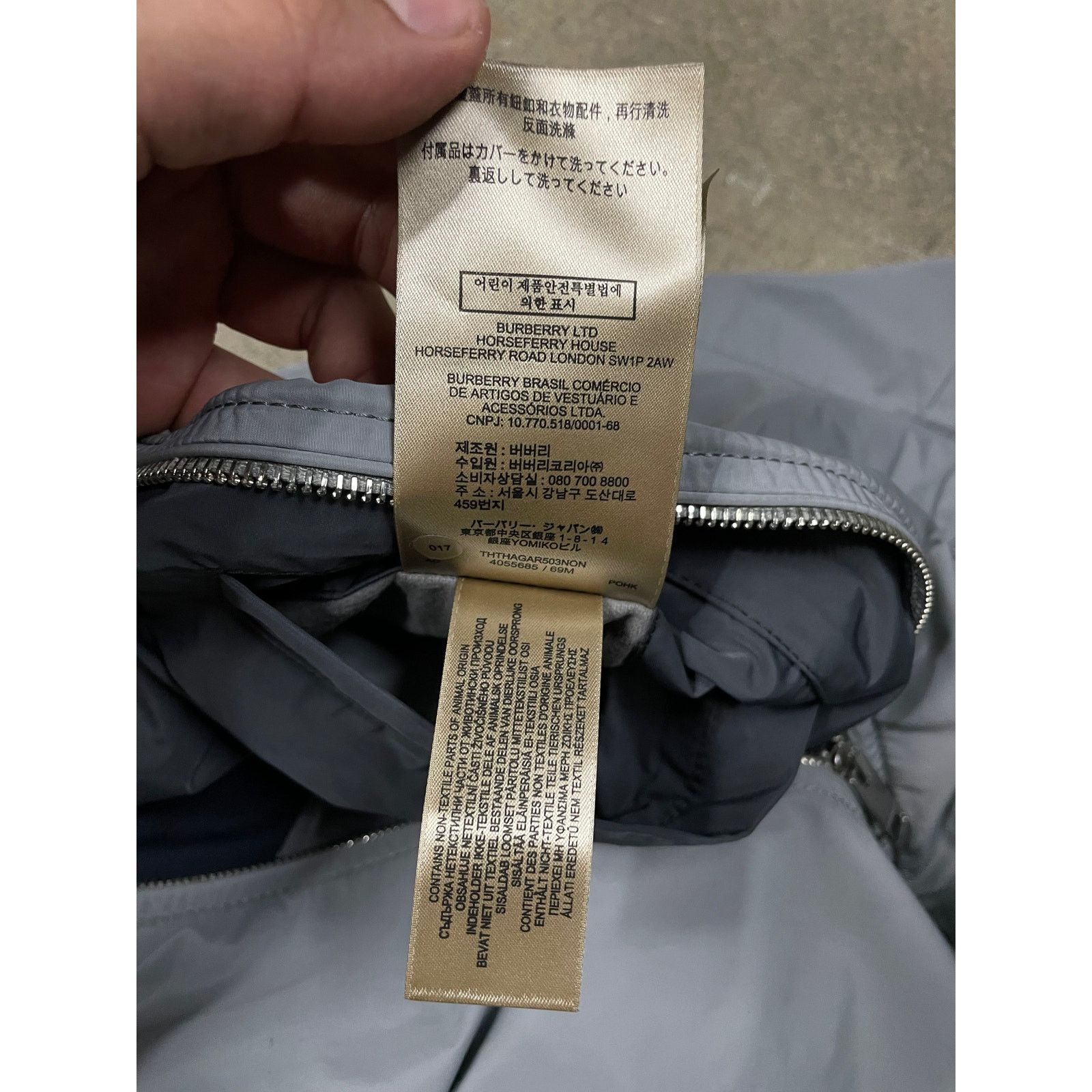 Burberry Burberry Windbreaker Grey 52 Used Size US L / EU 52-54 / 3 - 6 Thumbnail