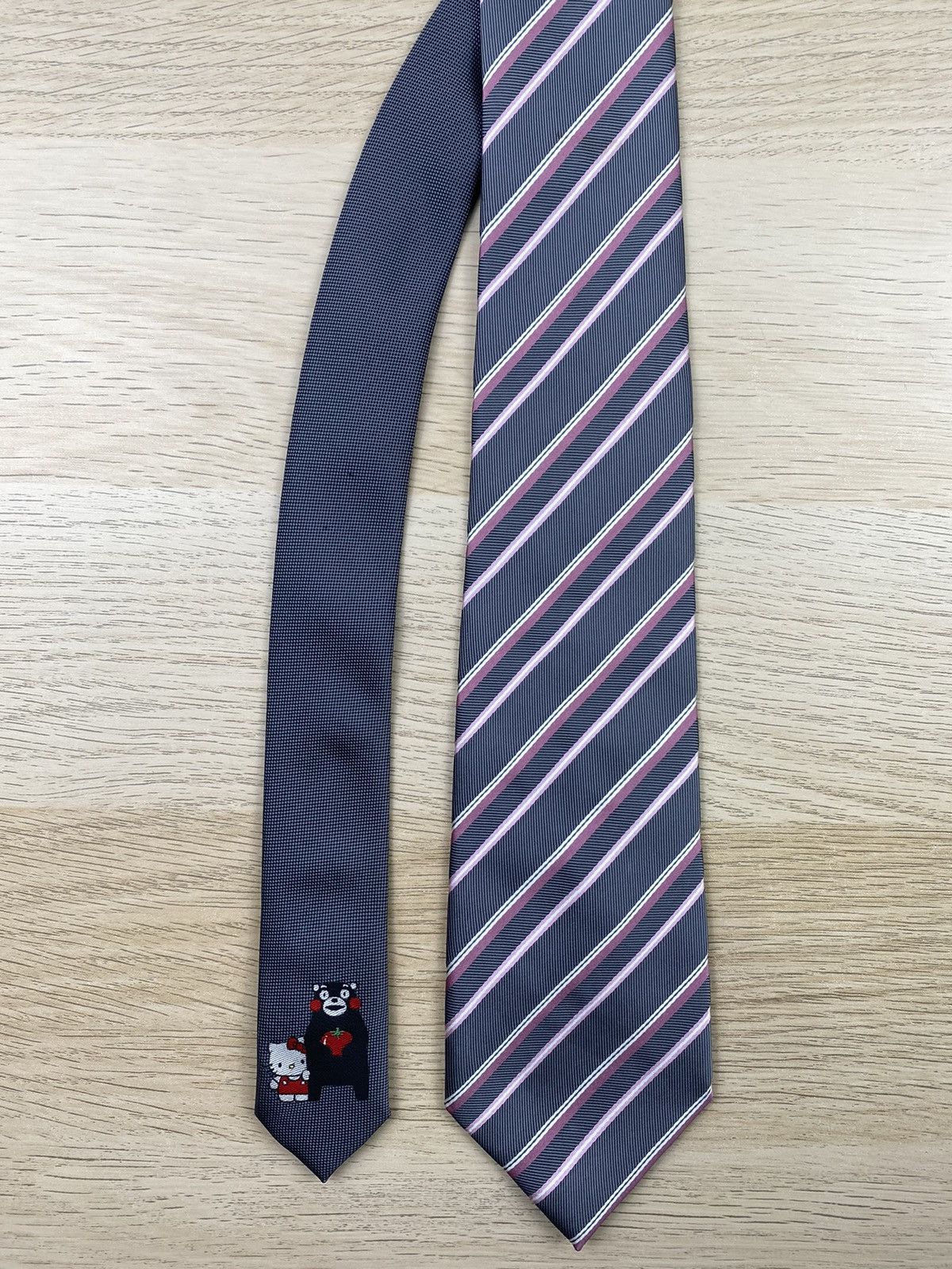 Anime Gotochi Hello Kitty Silk Tie T79 Size ONE SIZE - 4 Thumbnail