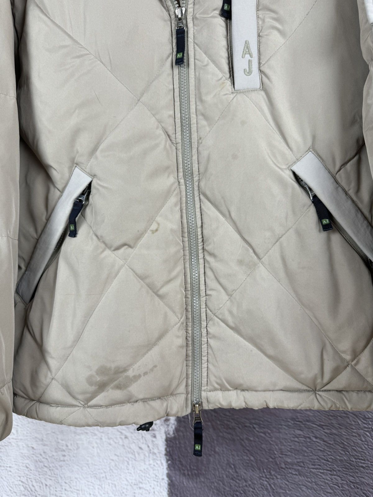 Armani Armani Jeans vintage beige used distressed down jacket Size US XL / EU 56 / 4 - 5 Thumbnail