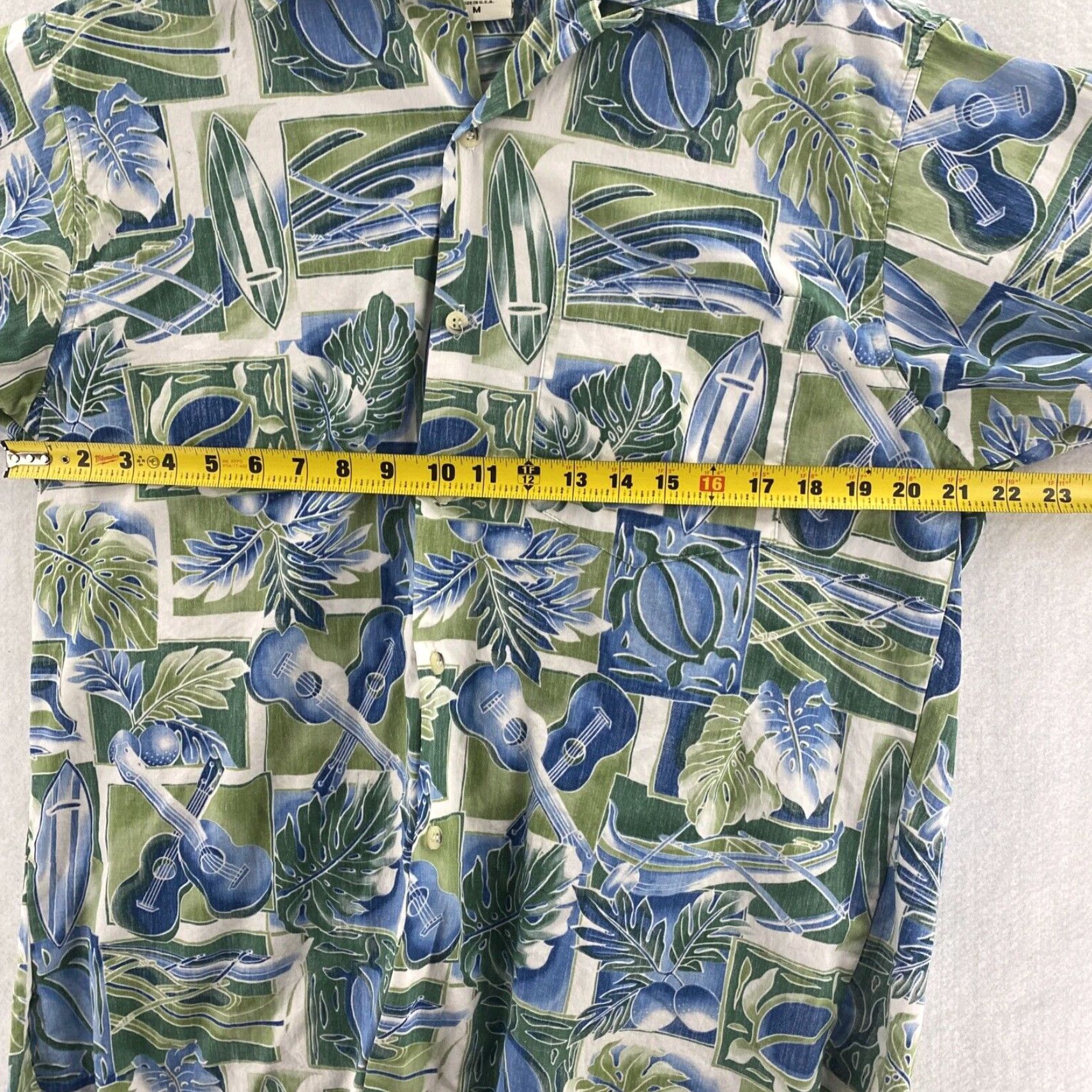 Vivobarefoot VINTAGE Go Barefoot Shirt Mens Button Front Hawaiian Shirt Cotton Surf Guitars Size US M / EU 48-50 / 2 - 3 Thumbnail