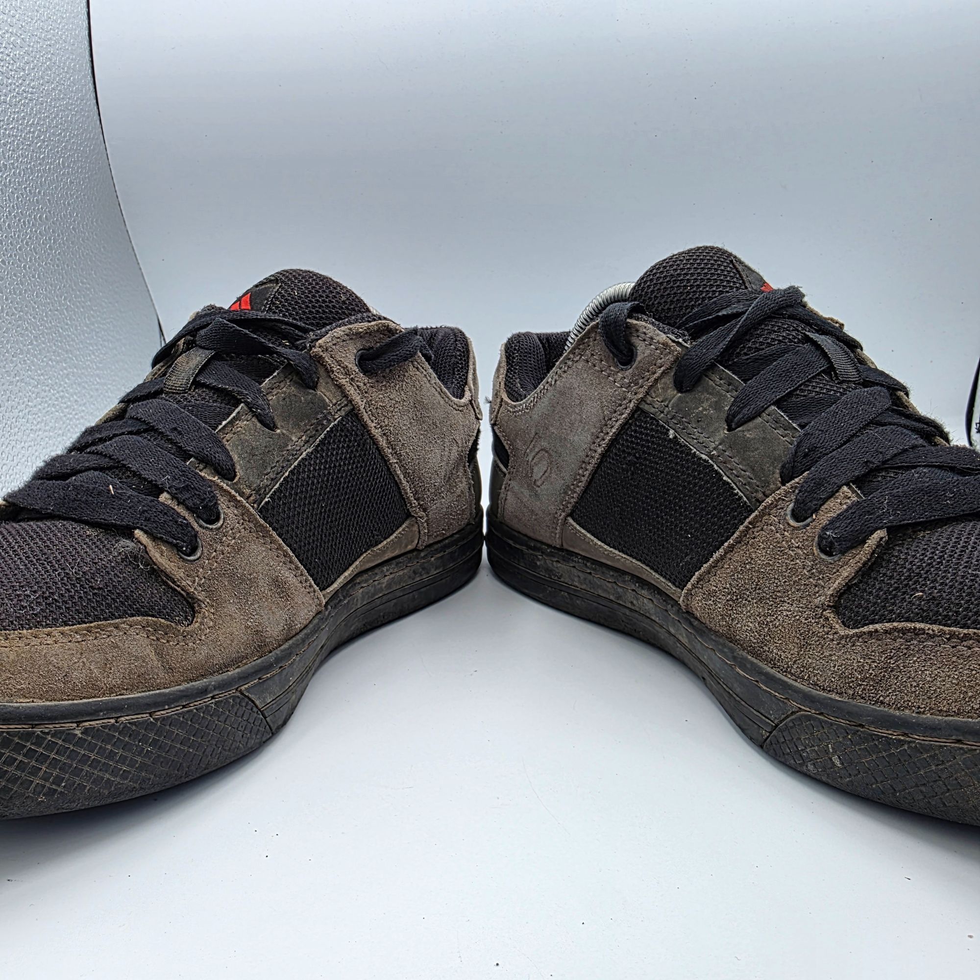 Adidas Five Ten Freerider Shoes Mens Size 10 Gray Black Mountain Bi Size US 10 / EU 43 - 3 Thumbnail