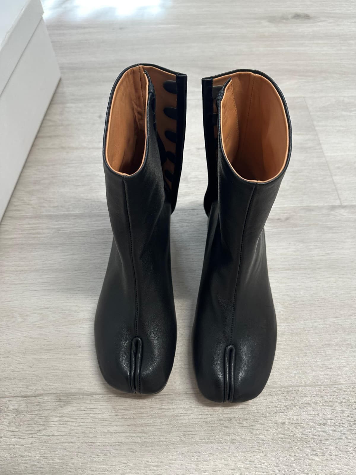 Maison Margiela maison margiela tabi boots black Size US 7 / IT 37 - 2 Thumbnail