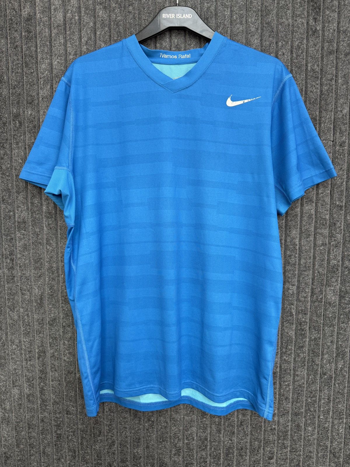 Nike Roland Garros 2011 ATP Tour Rafael Nadal Nike tennis shirt Size US M / EU 48-50 / 2 - 2 Thumbnail