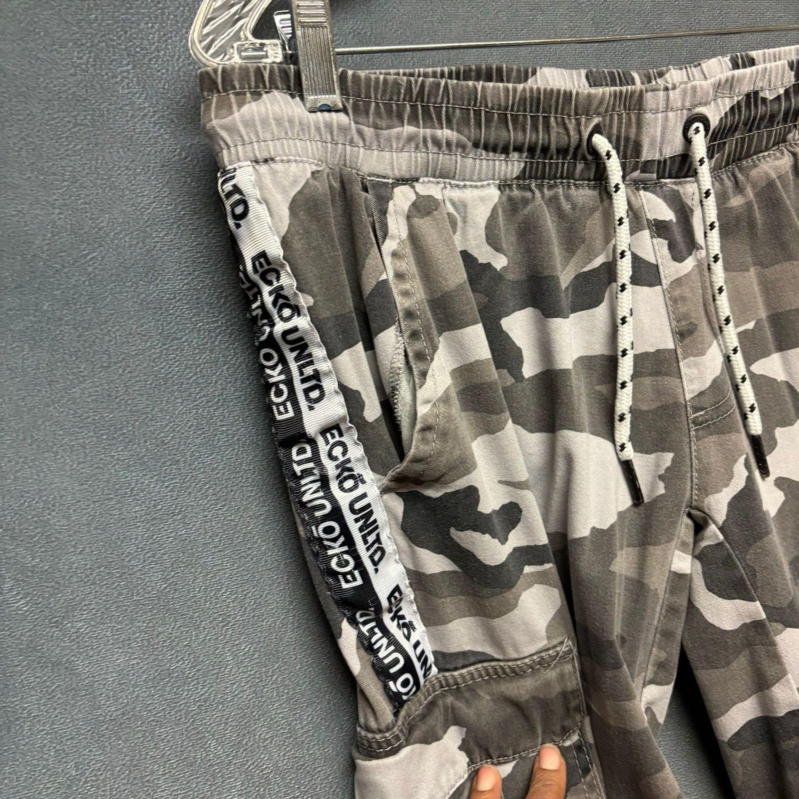 Ecko Unltd. Vintage Ecko Unltd Joggers Army Camo Cargo Men Medium Size US 34 / EU 50 - 5 Thumbnail