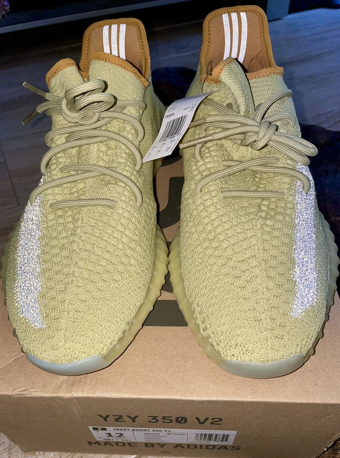 Yeezy Adidas Yeezy Boost 350 V2 Marsh Size 12 New! Size US 12 / EU 45 - 5 Thumbnail