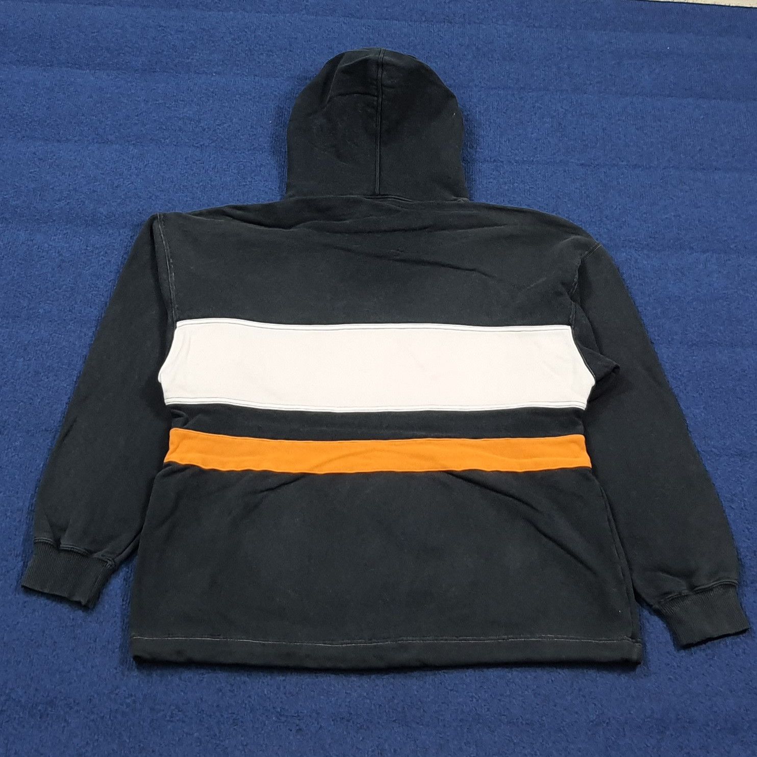 Ellesse Vintage Ellesse Hoodie Sweatshirt C304N20 Size US M / EU 48-50 / 2 - 4 Thumbnail