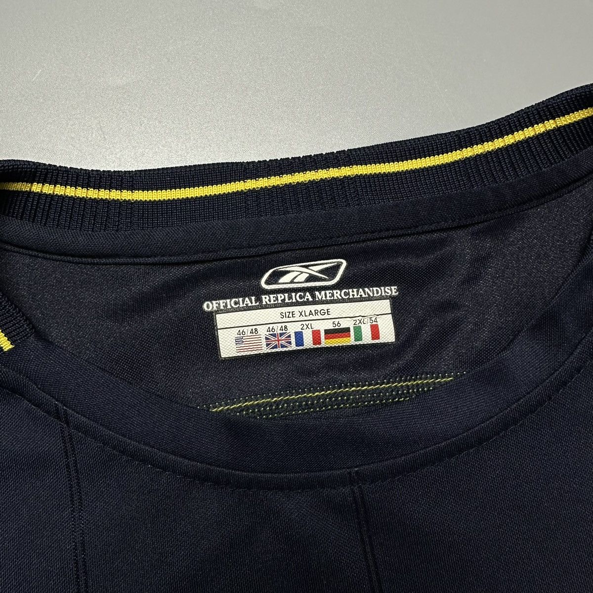 Reebok WEST HAM REEBOK 2003/2004 FOOTBALL AWAY JERSEY #6 CARRICK Size US XL / EU 56 / 4 - 6 Thumbnail
