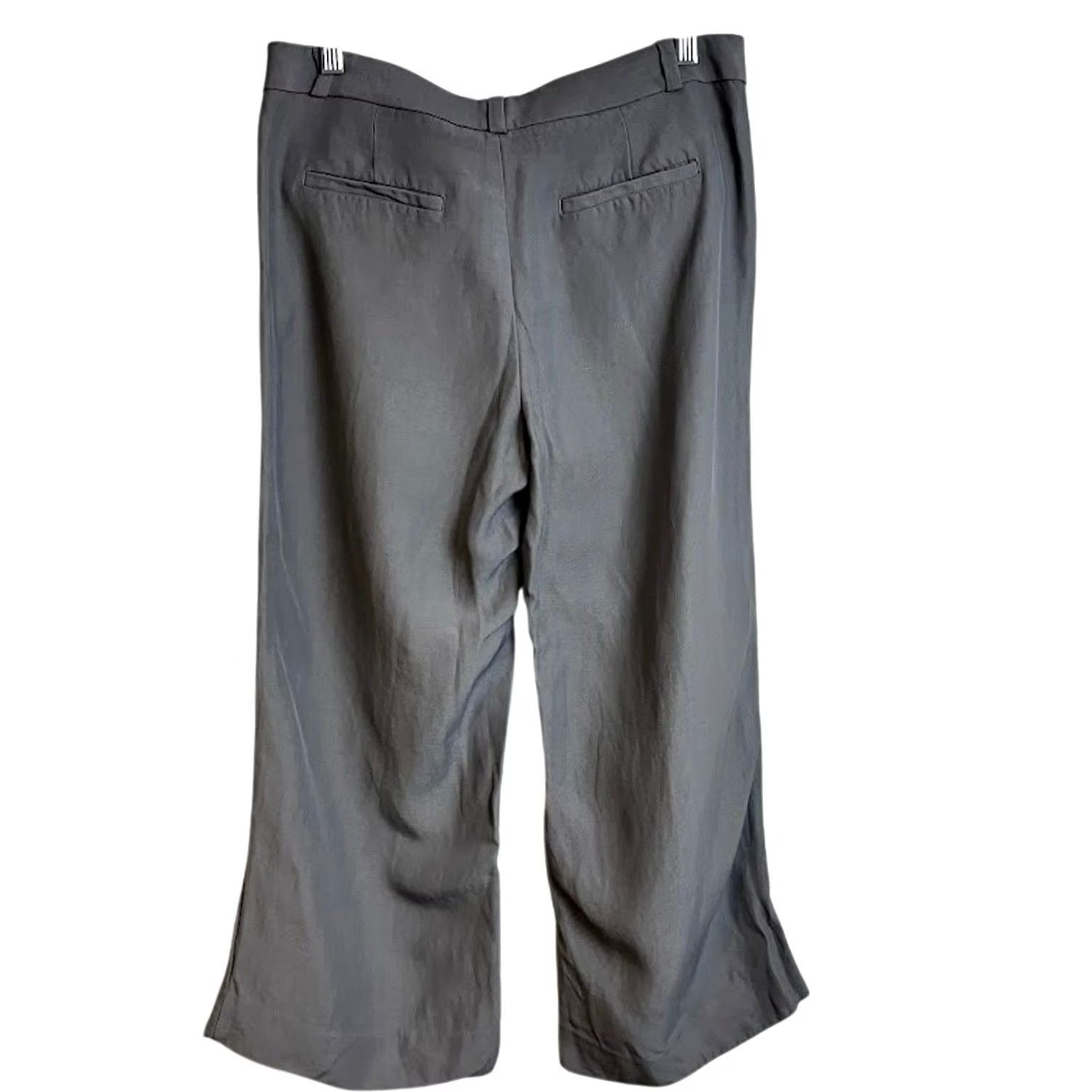 Banana Republic Banana Republic Heritage Collection Wide Leg Crop Pants Gray Linen Size 6 Women Size 28" / US 6 / IT 42 - 2 Thumbnail