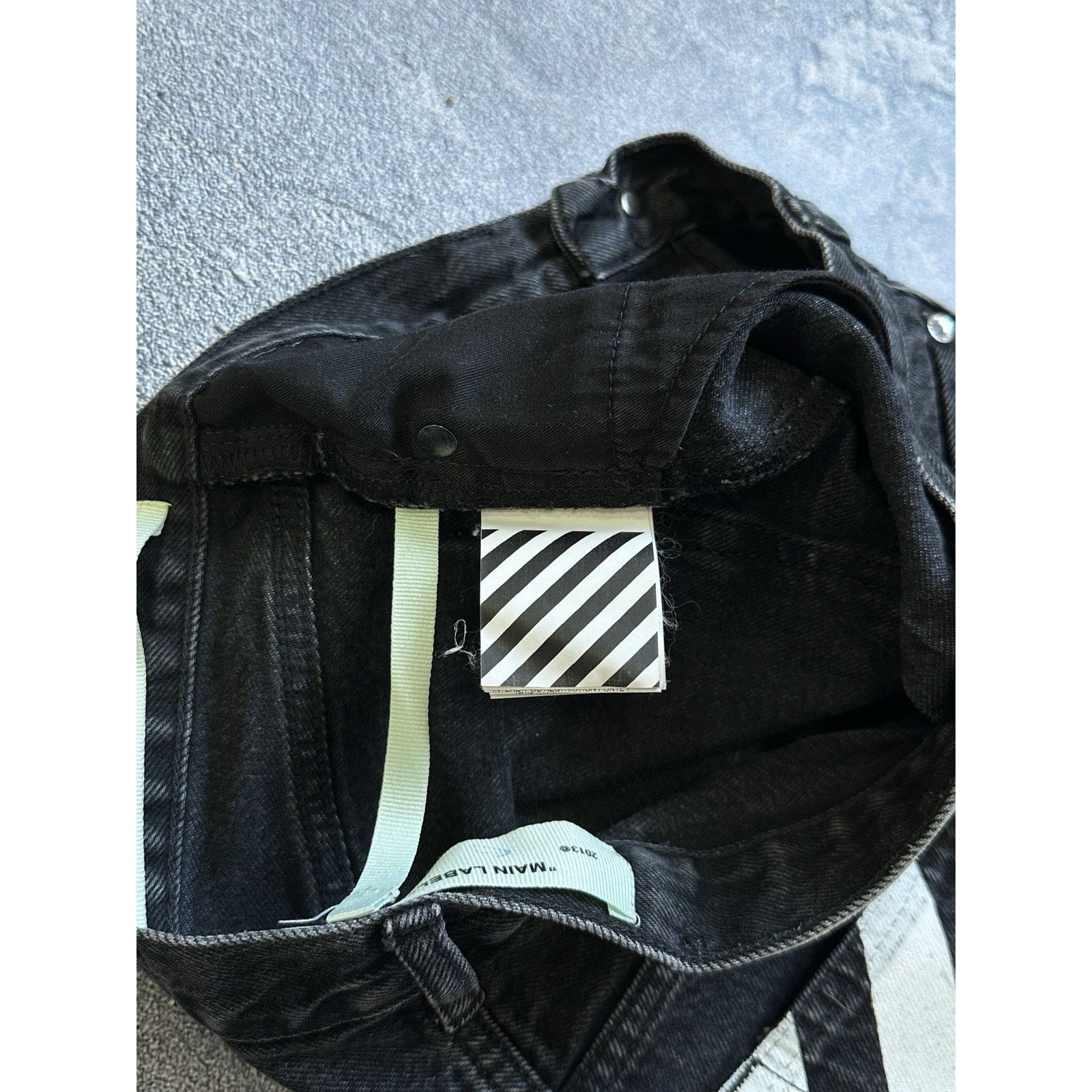 Off-White Off-White Womens Washed Style Denim Mini Shorts Embroidered Size 29" - 5 Thumbnail